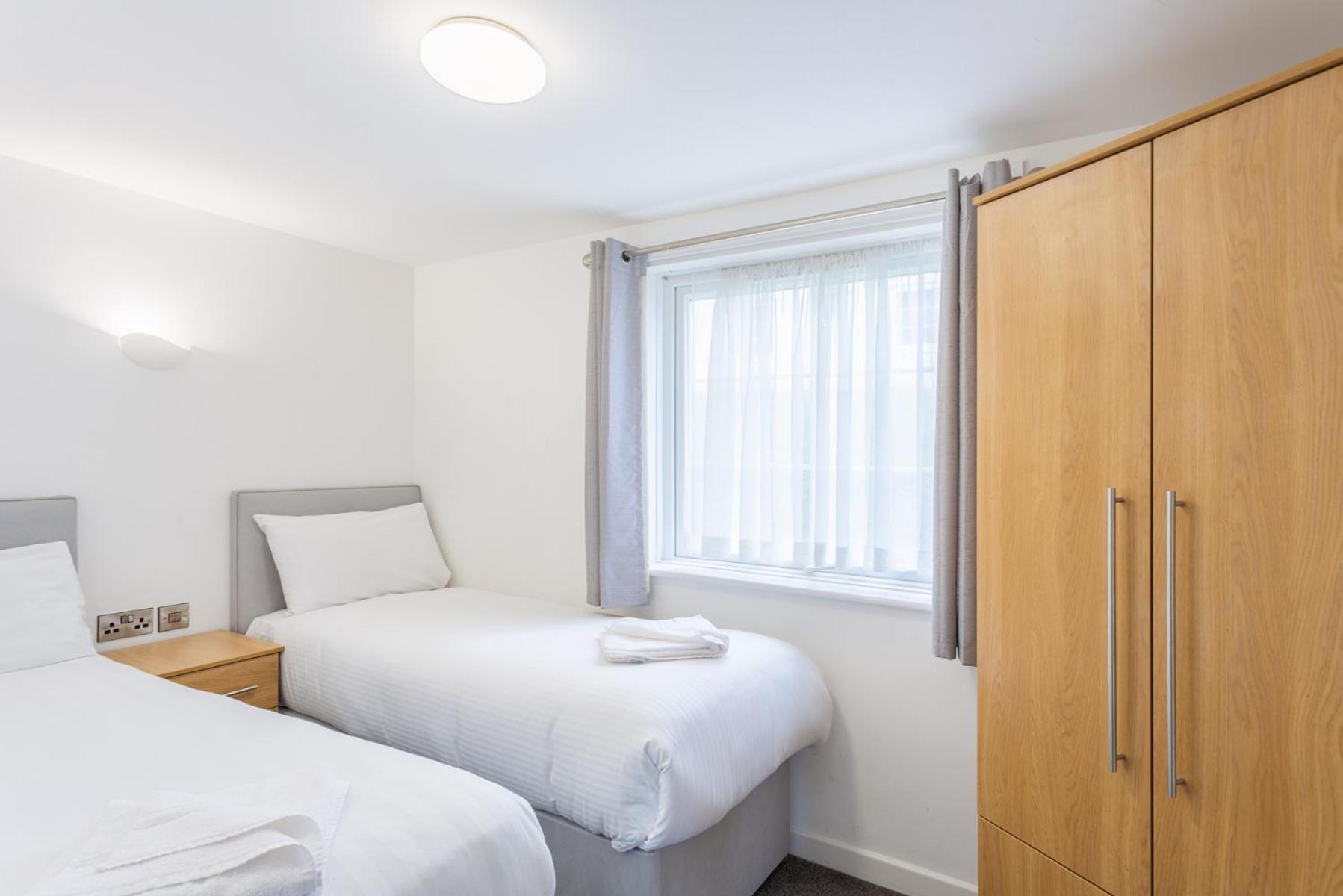 Two bedroom Superior Apartment Easy Access