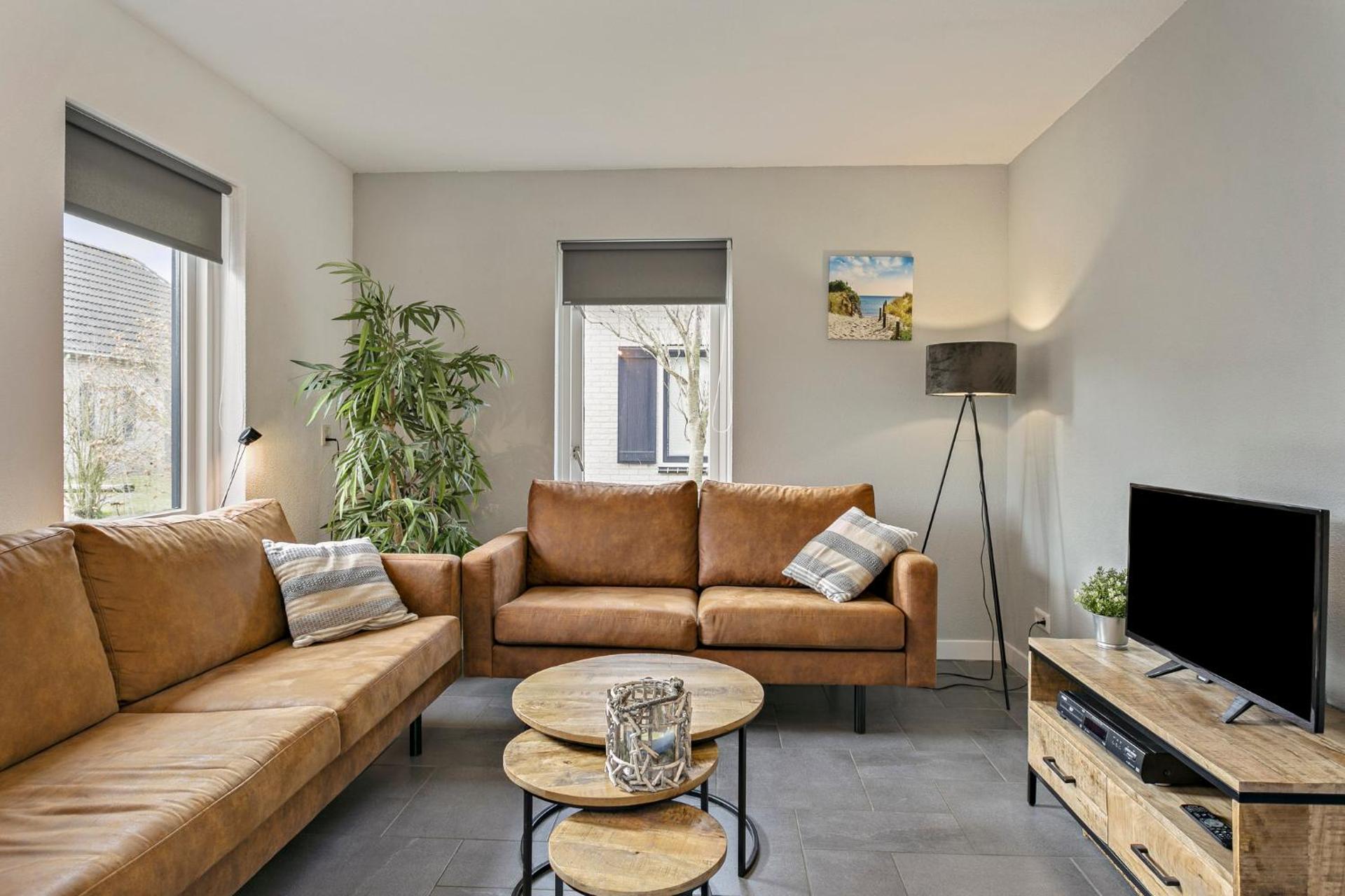 Zuiderdiep 37 - Noordzeepark Ouddorp NOT INTENDED FOR COMPANY OR WORK-RELATED STAYS