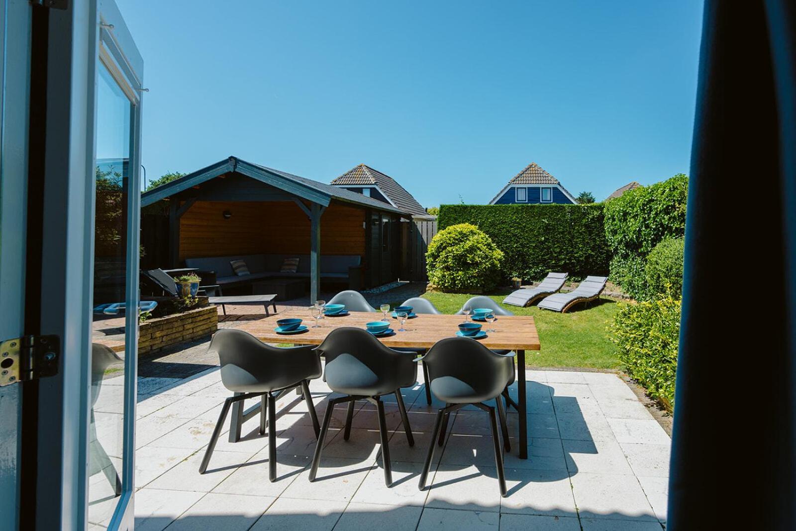 Zuiderdiep 37 - Noordzeepark Ouddorp NOT INTENDED FOR COMPANY OR WORK-RELATED STAYS