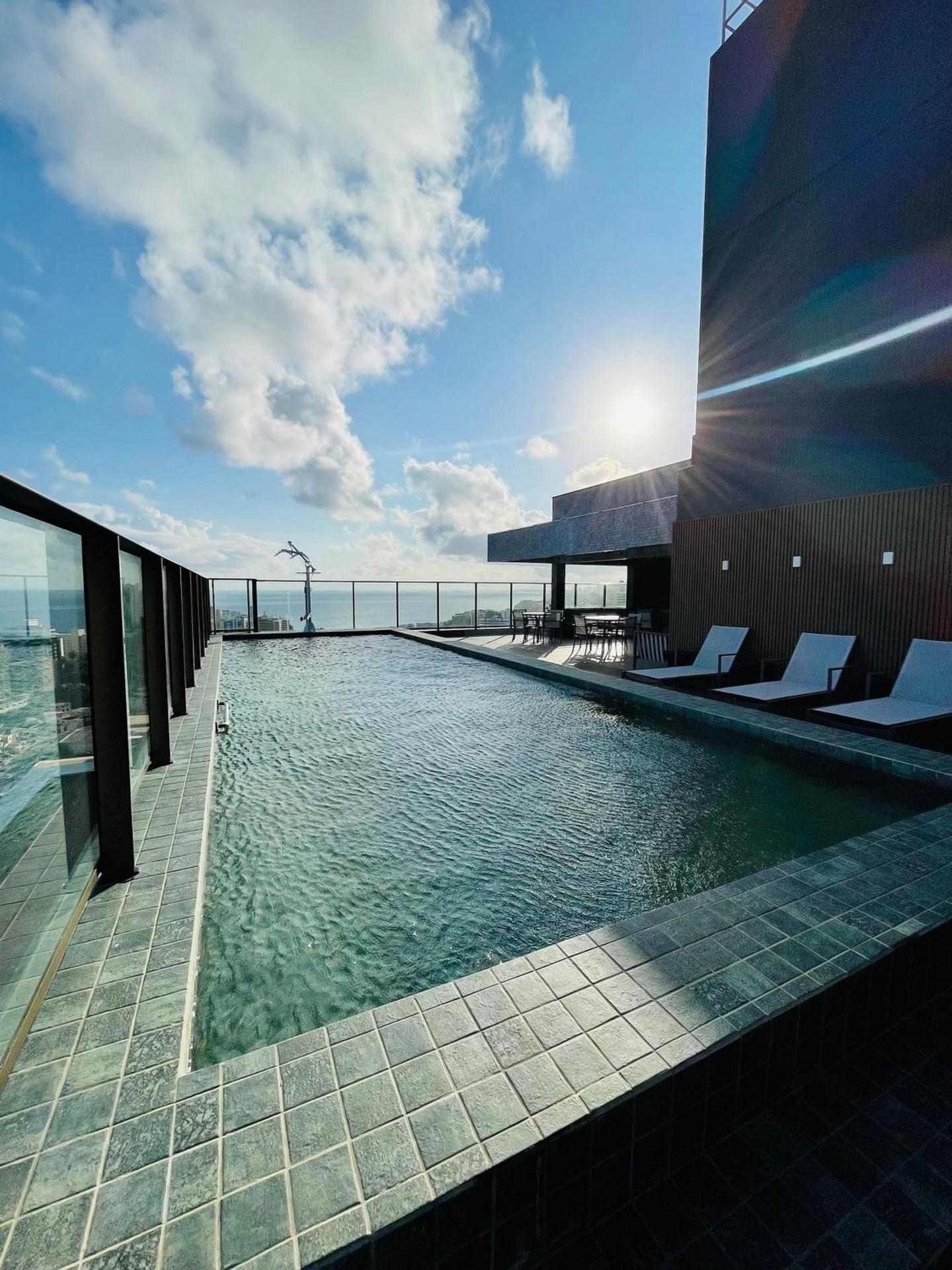 UNU Rio Vermelho Conceito: Piscina, academia e +