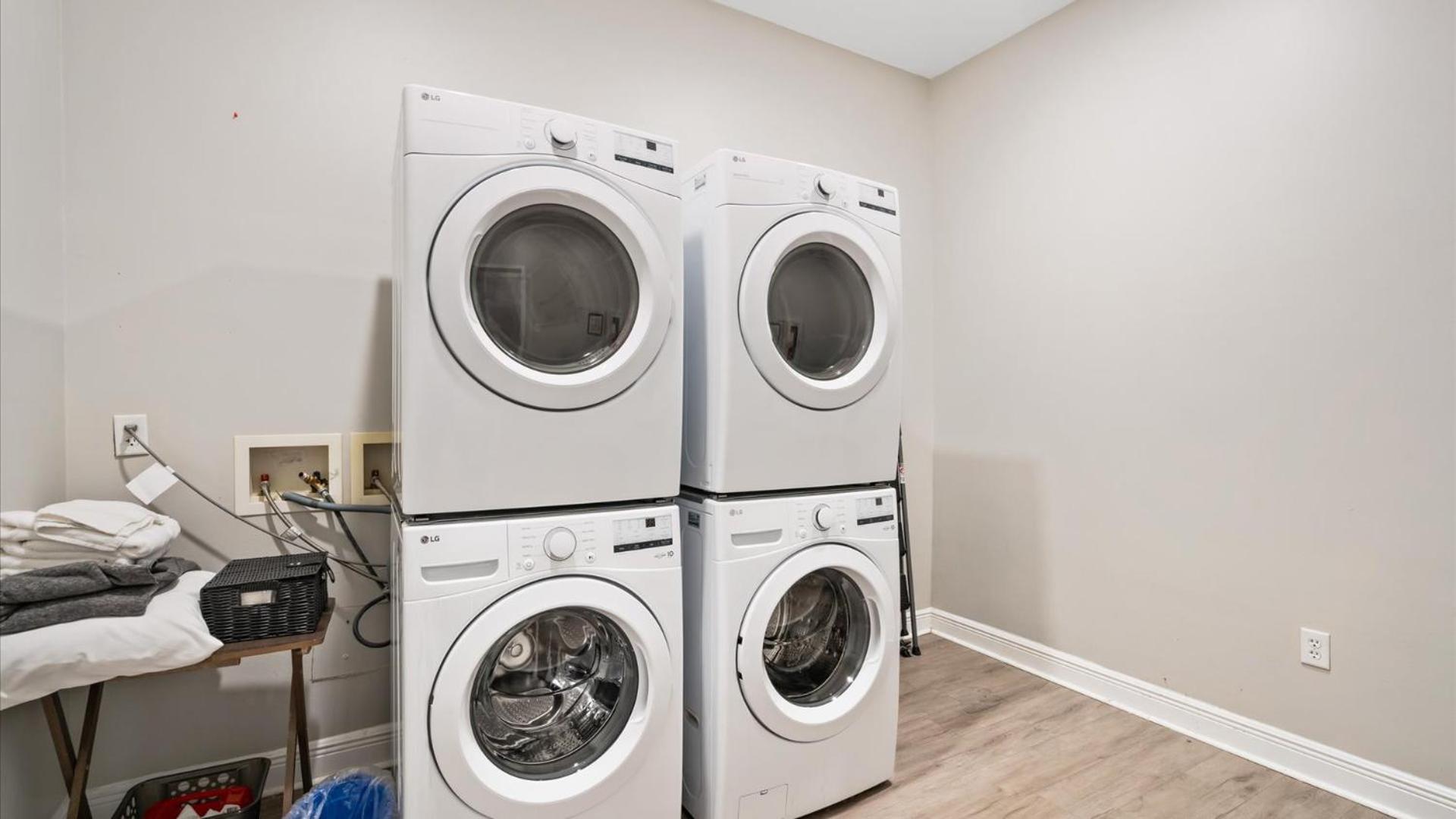 Tranquil 1 BR Studio in Grand Bay - Oak & Fountain