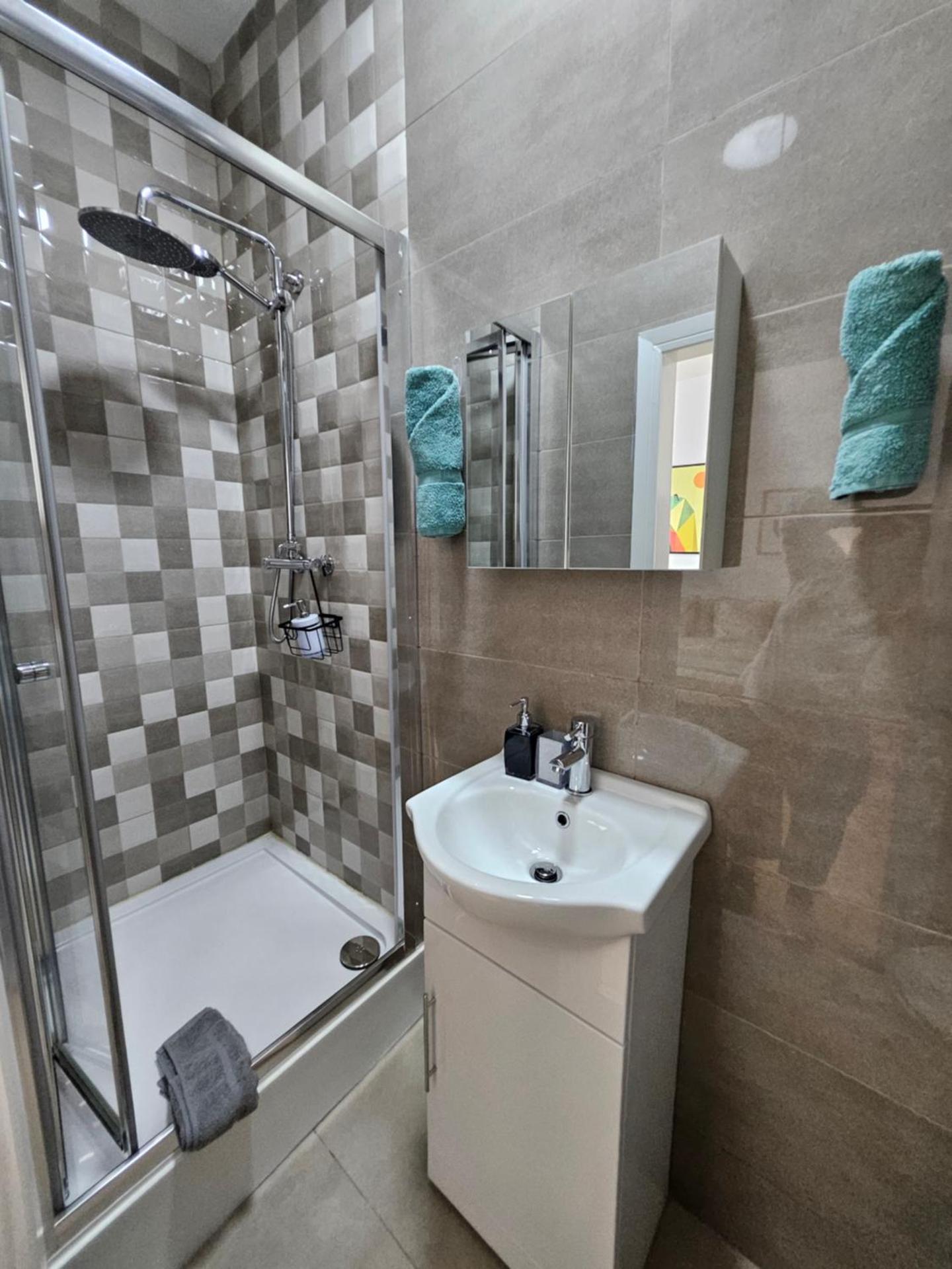 Central Chambers Suites - Suite 1