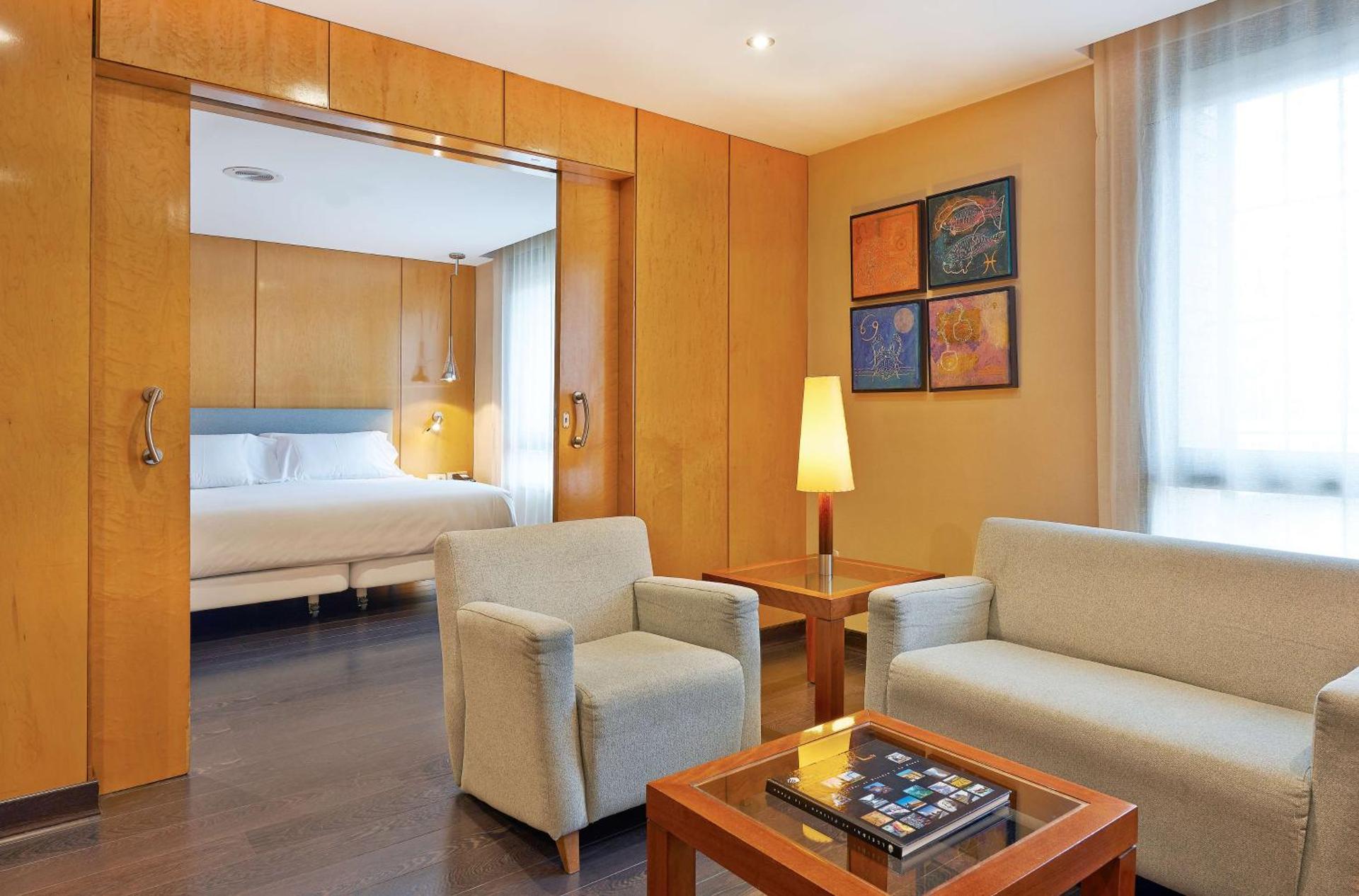 Photo of the whole room