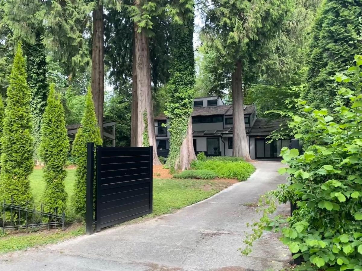 Cora Rivergarden Retreat