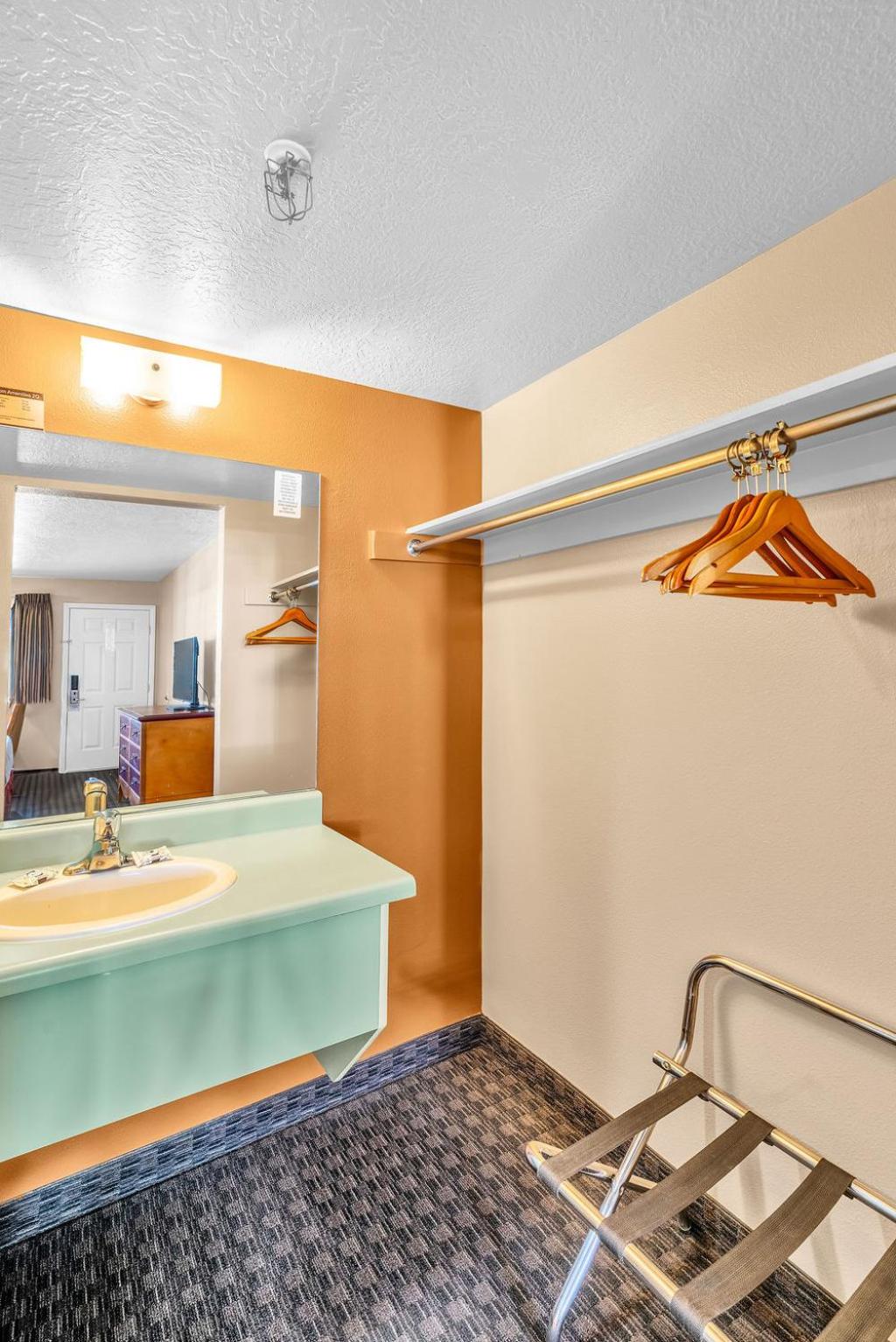 Virgin River Casino and Lodge