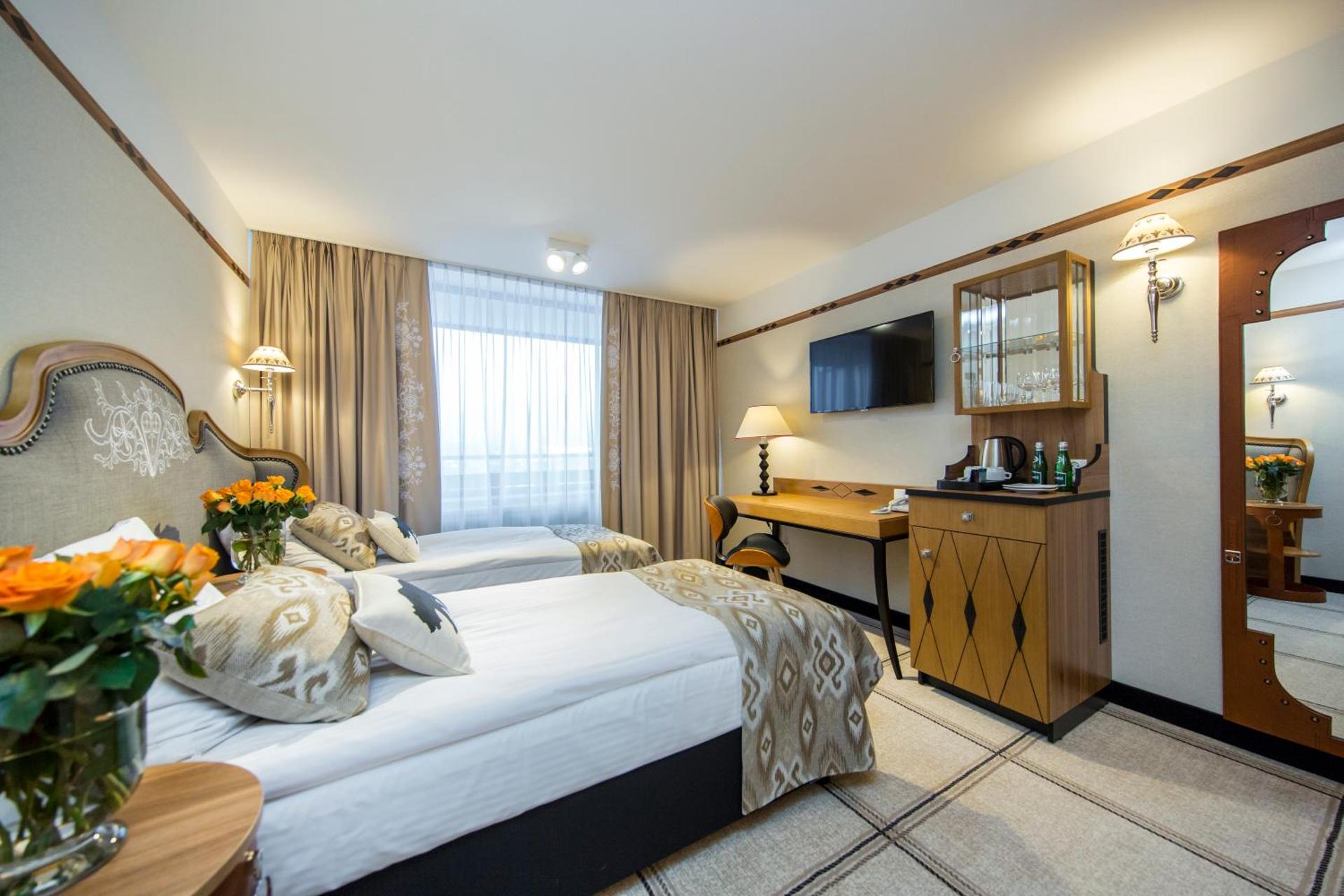 Photo of the whole room