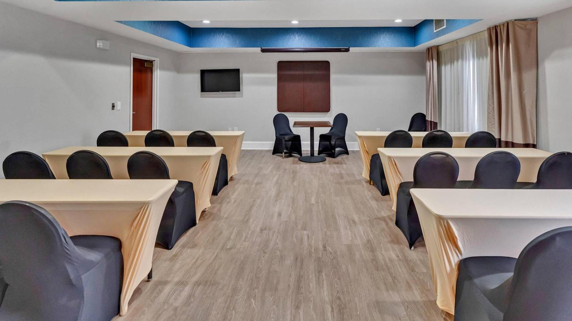 Meeting/conference room