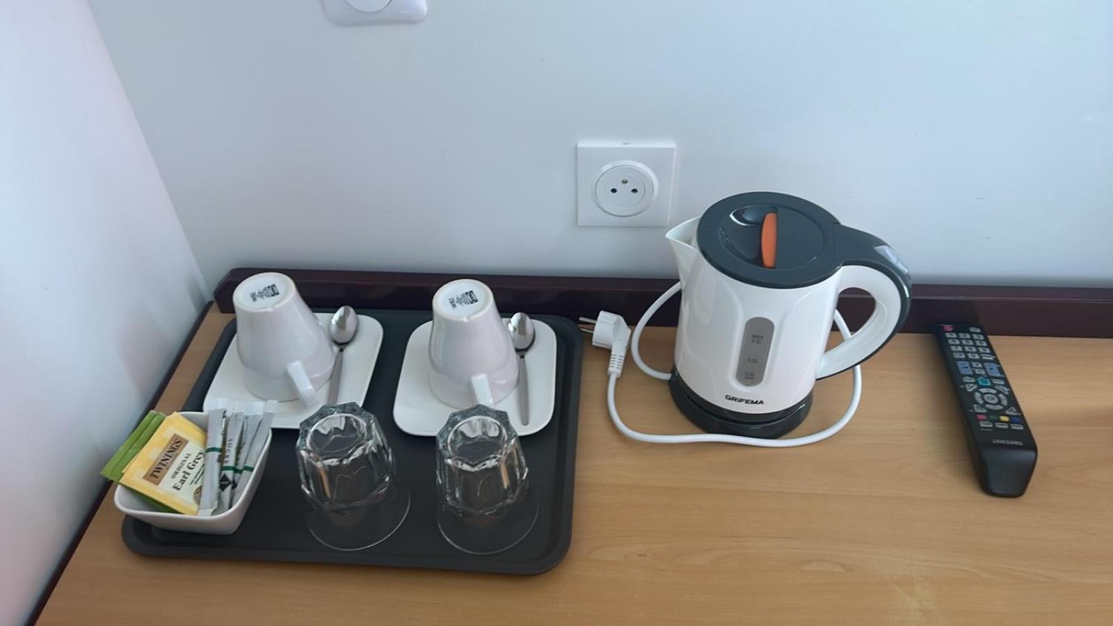 Coffee/tea facilities