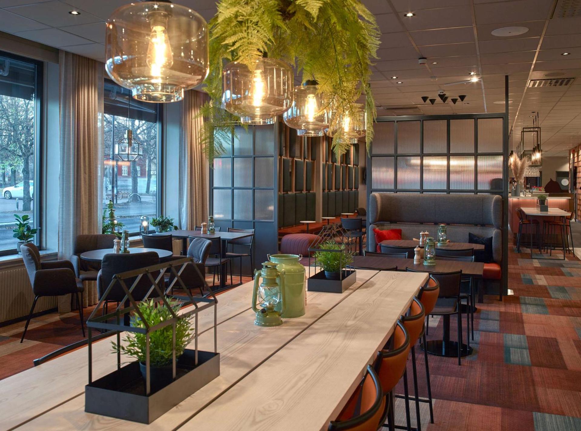 Restaurant/places to eat