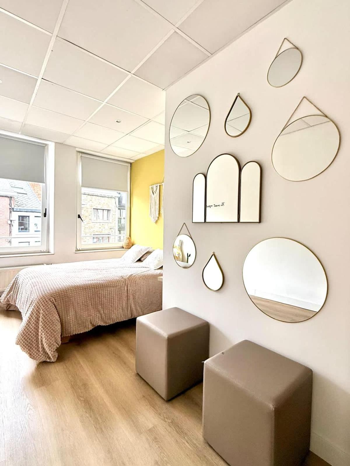 Spacious duplex in the center of Bastogne Onikos rooms