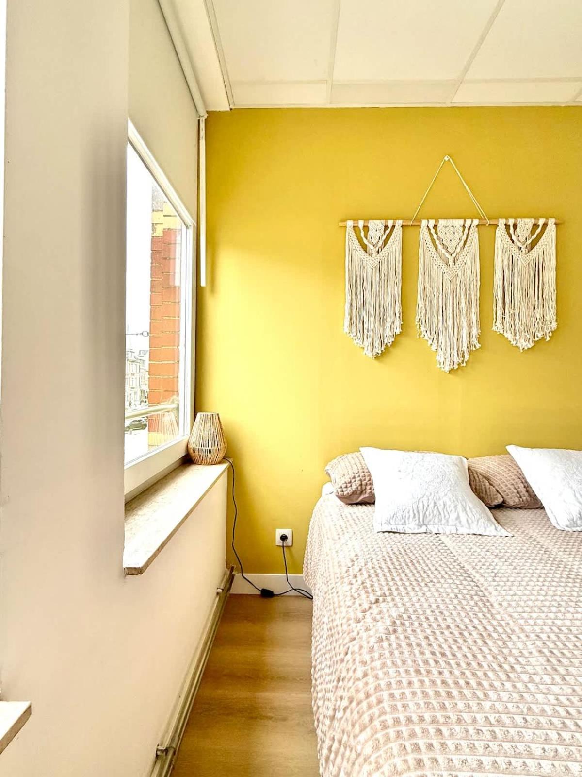 Spacious duplex in the center of Bastogne Onikos rooms