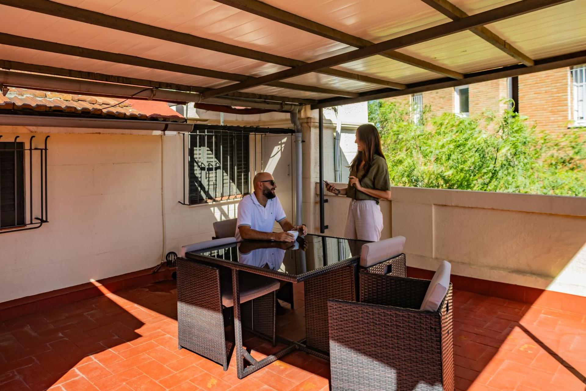 Leevin Student Barcelona