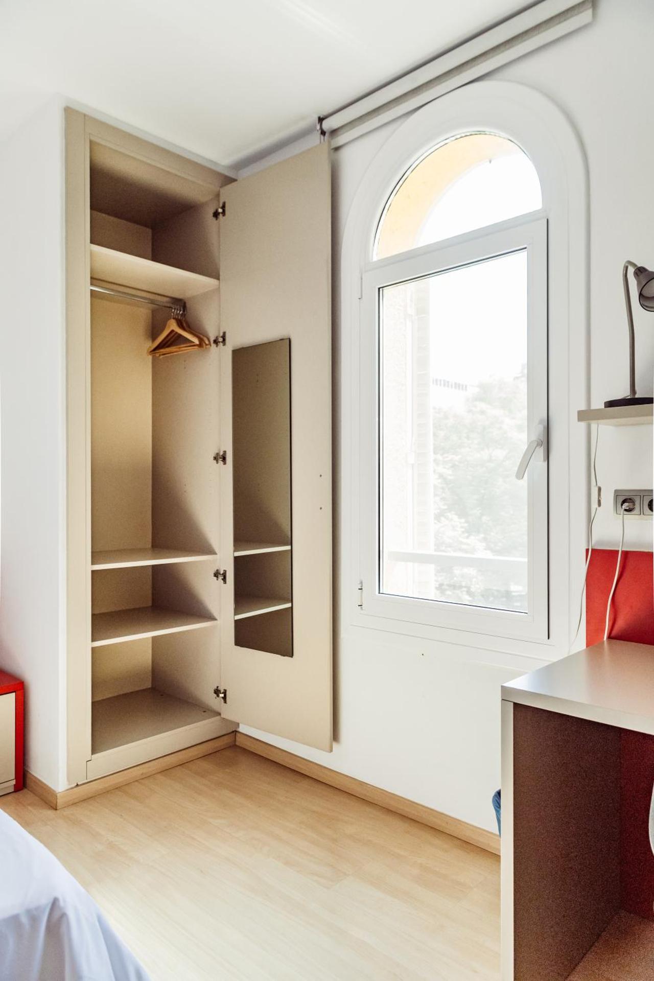 Single Room with Private Bathroom