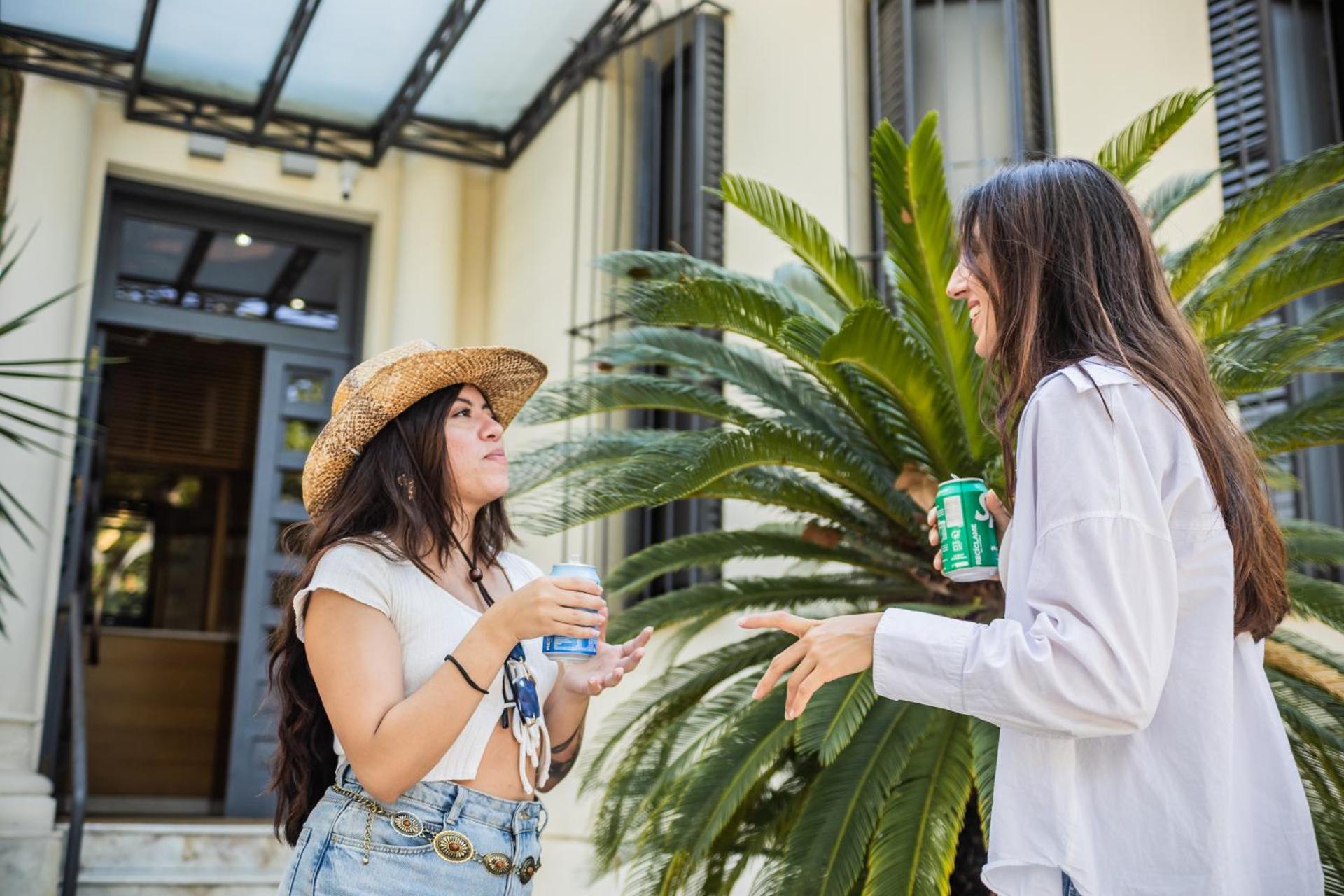 Leevin Student Barcelona