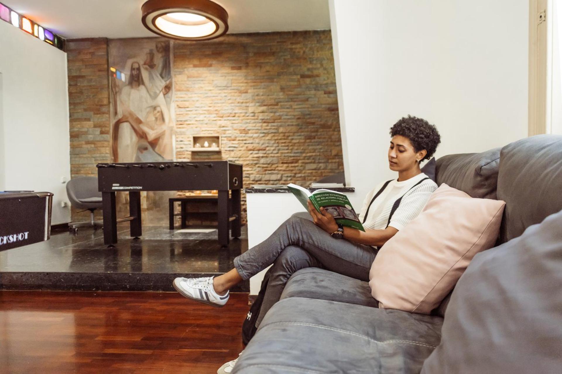 Leevin Student Barcelona