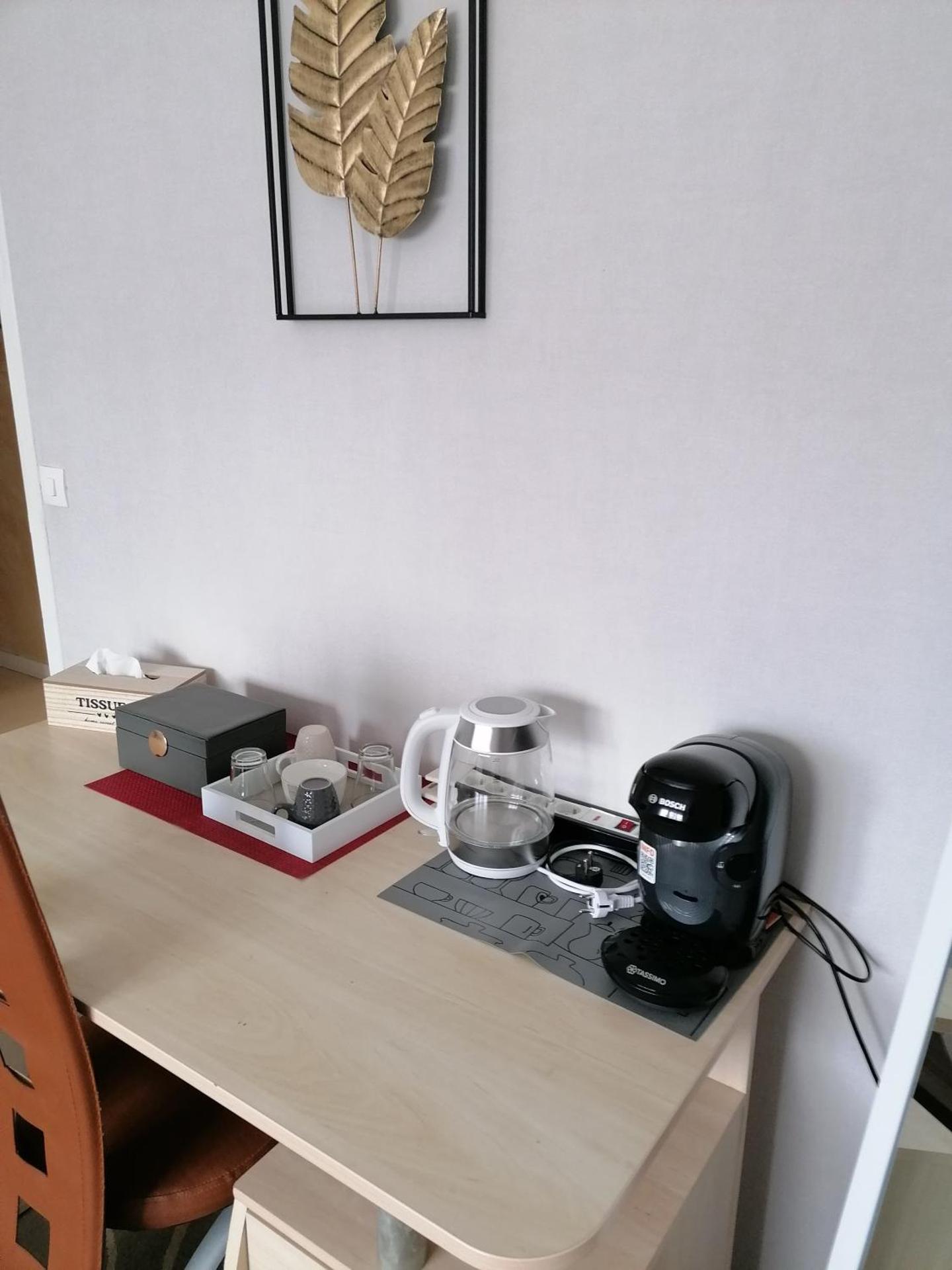 Coffee/tea facilities