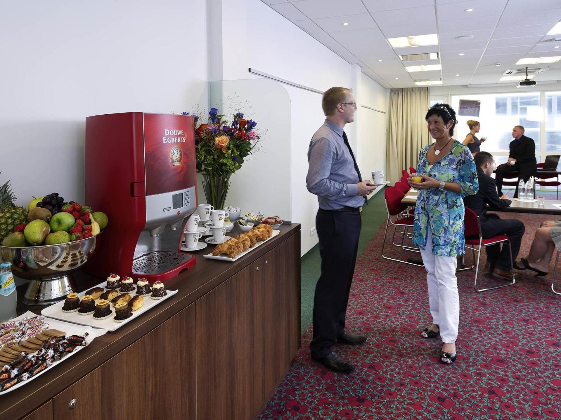 Meeting/conference room