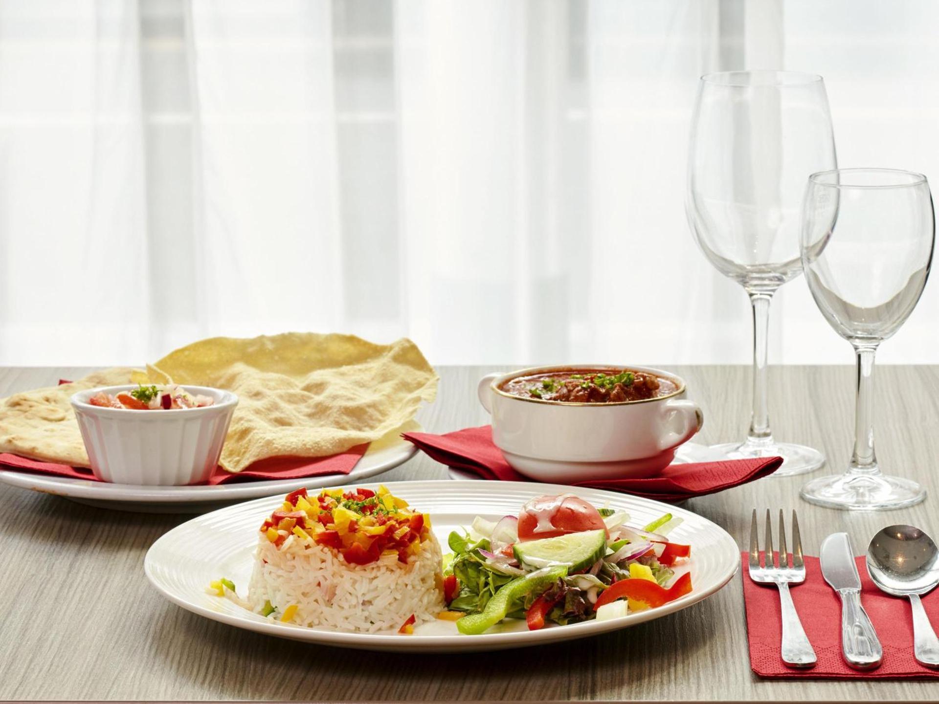 Restaurant/places to eat