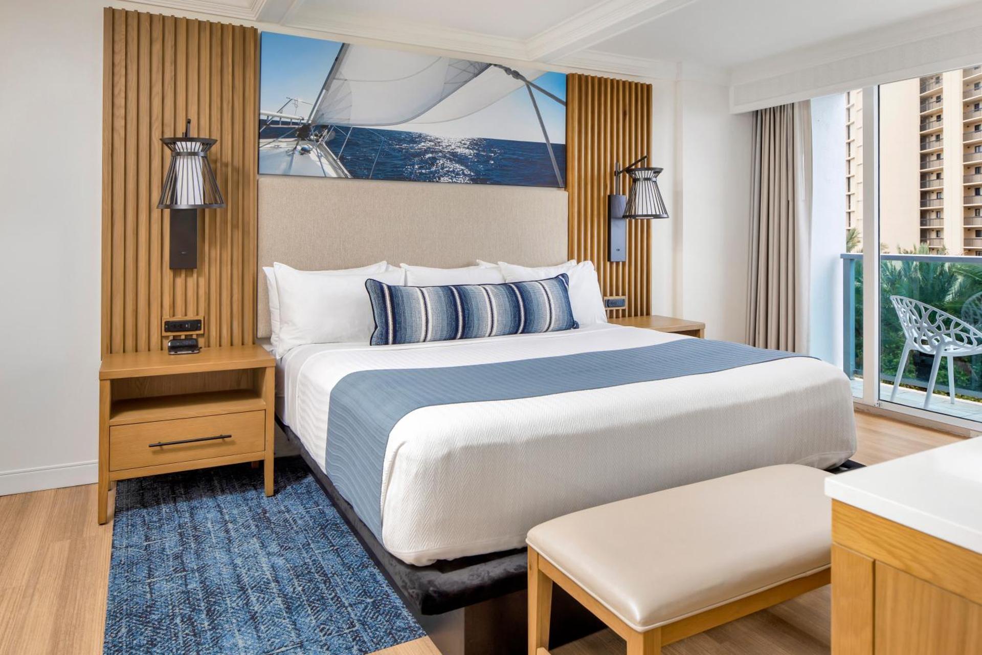 Jupiter Beach Resort & Spa