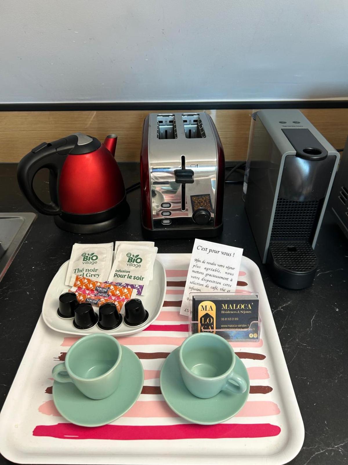 Coffee/tea facilities