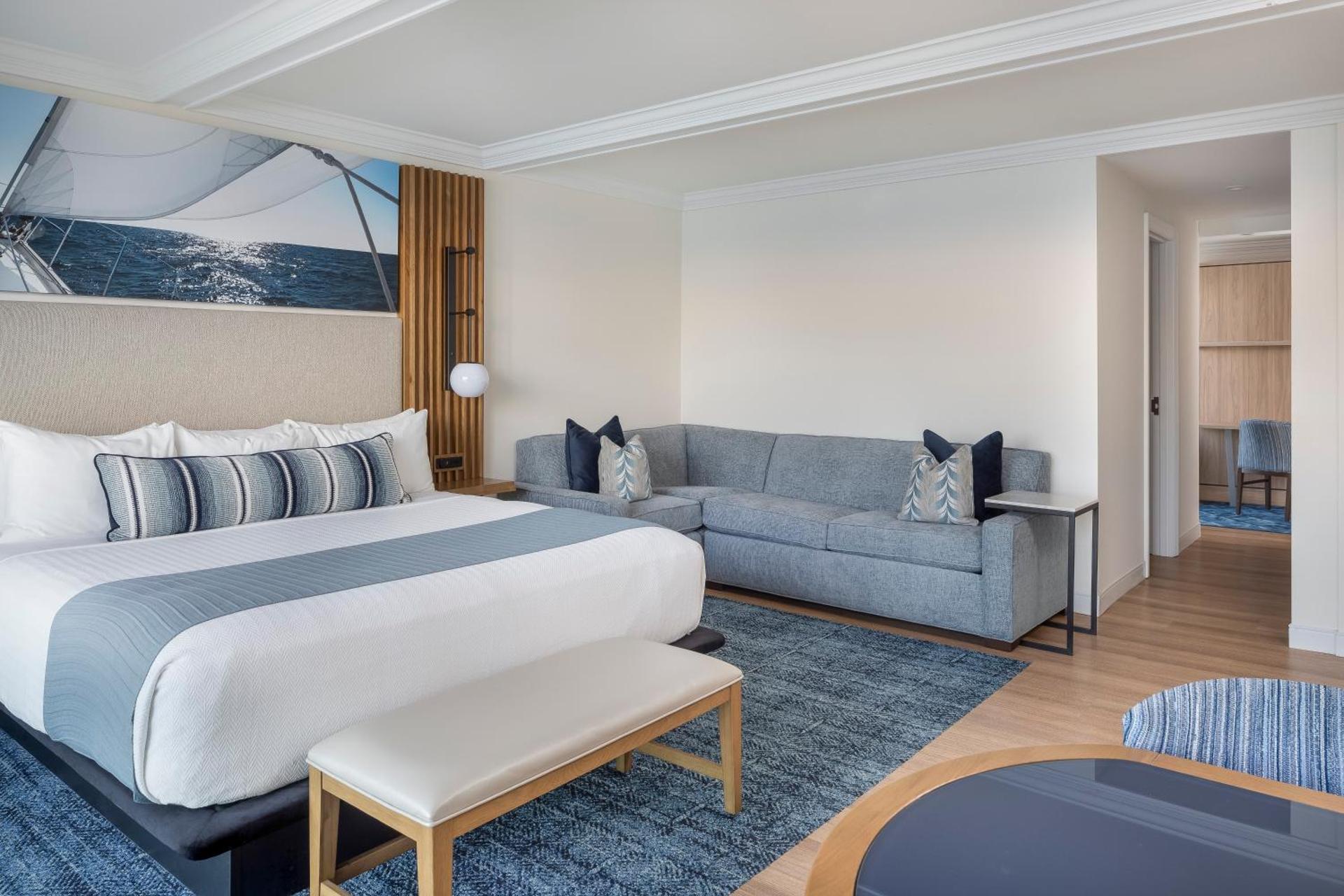 Jupiter Beach Resort & Spa