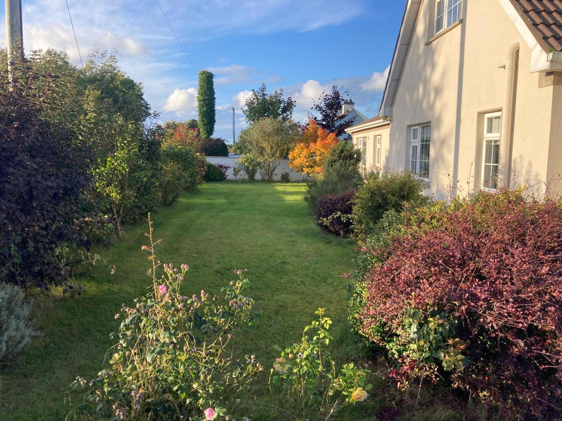 Horse and Jockey Lodge