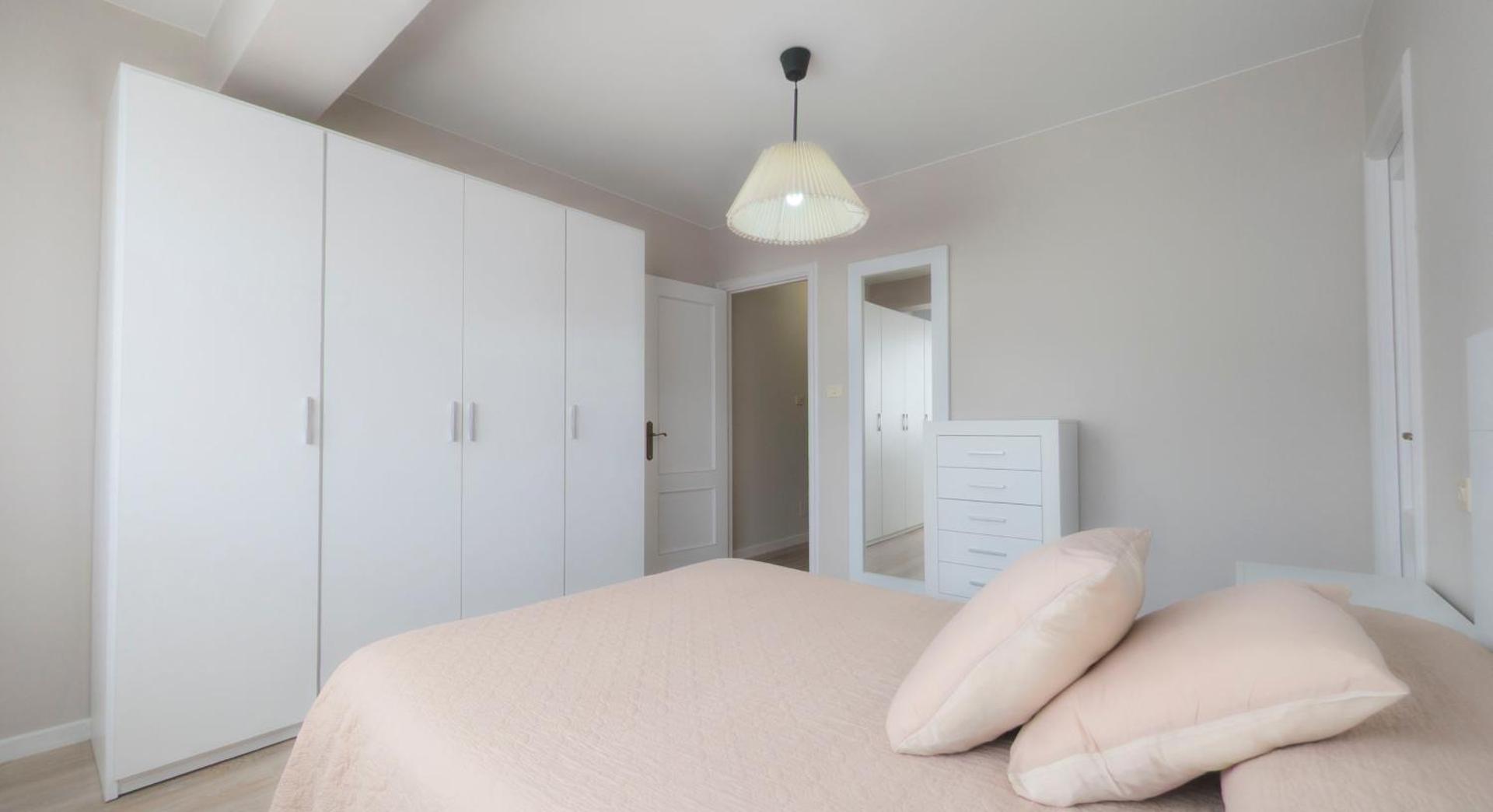 AMPLIO APARTAMENTO EN BURELA