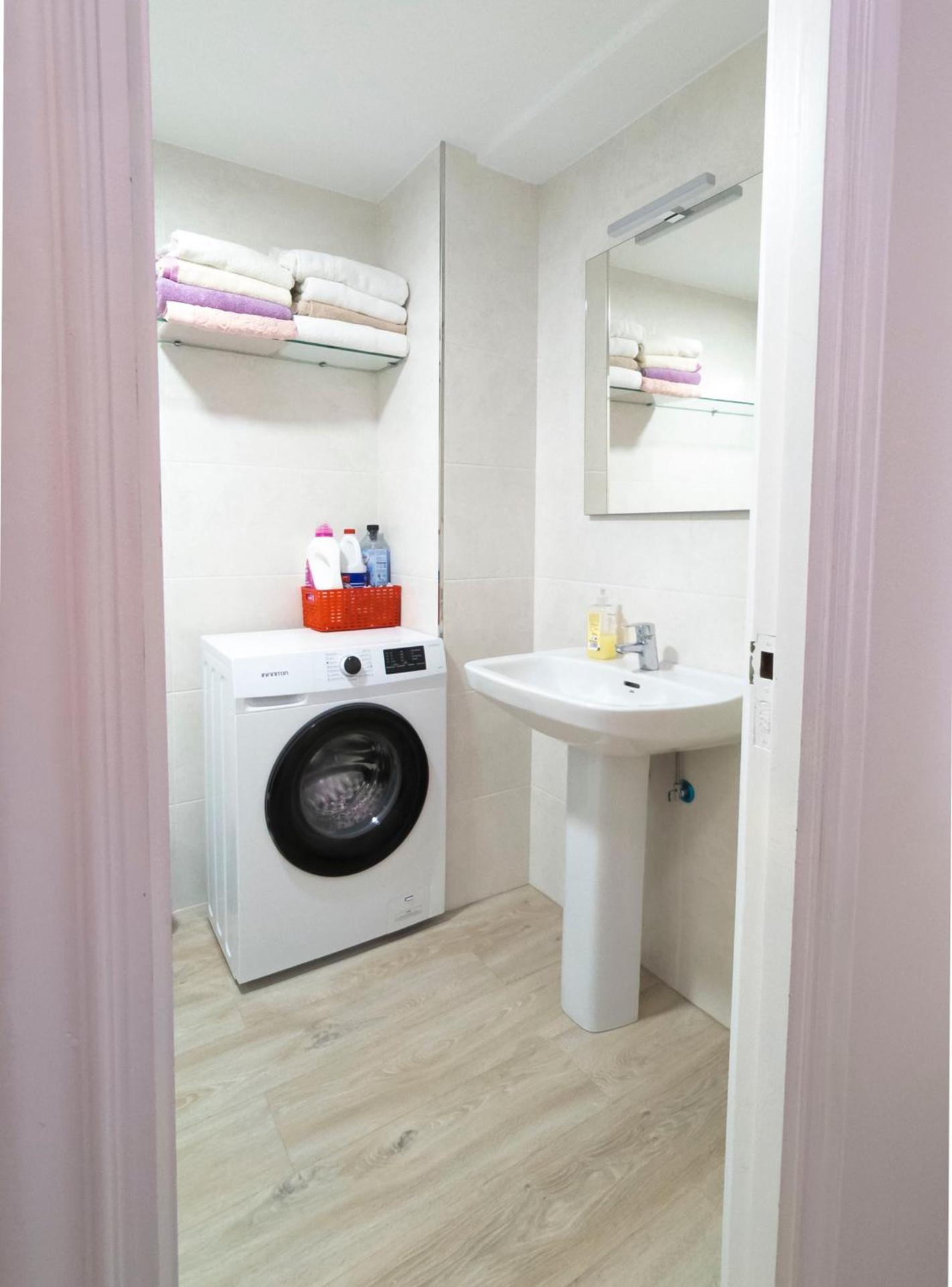 AMPLIO APARTAMENTO EN BURELA