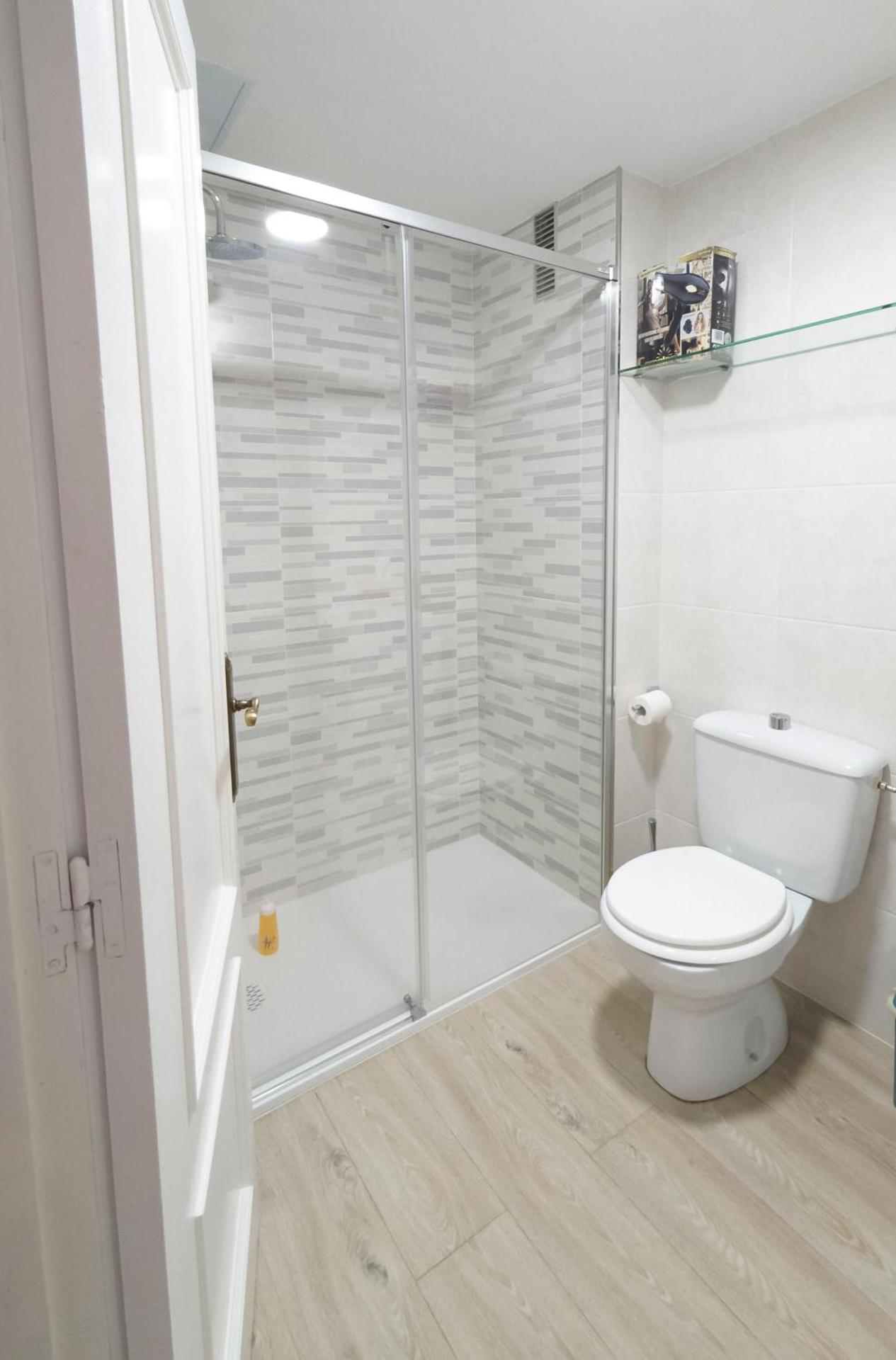 AMPLIO APARTAMENTO EN BURELA