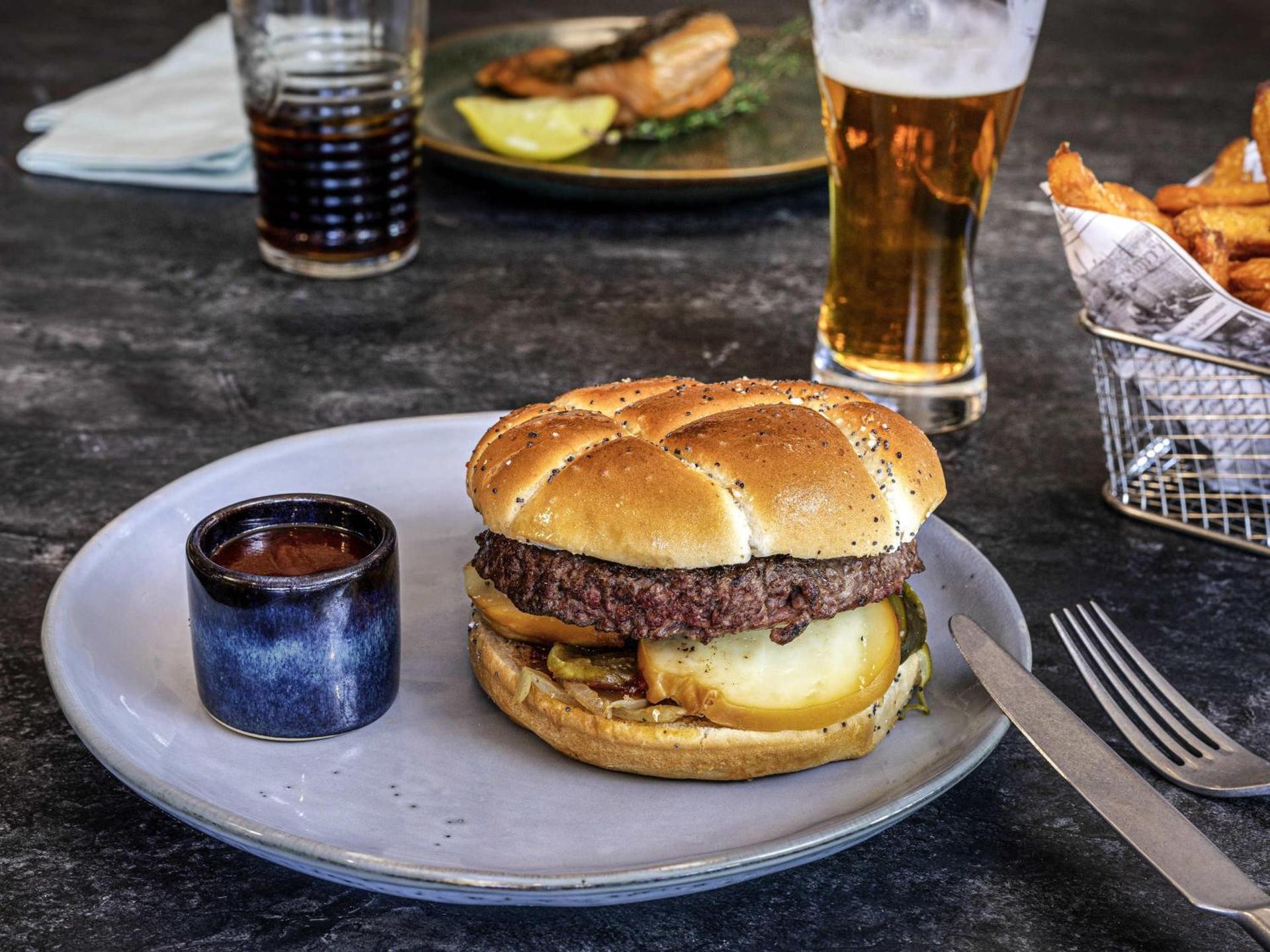 Restaurant/places to eat