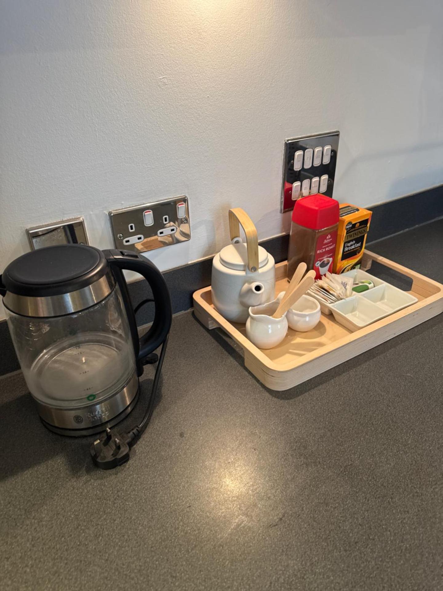 Coffee/tea facilities