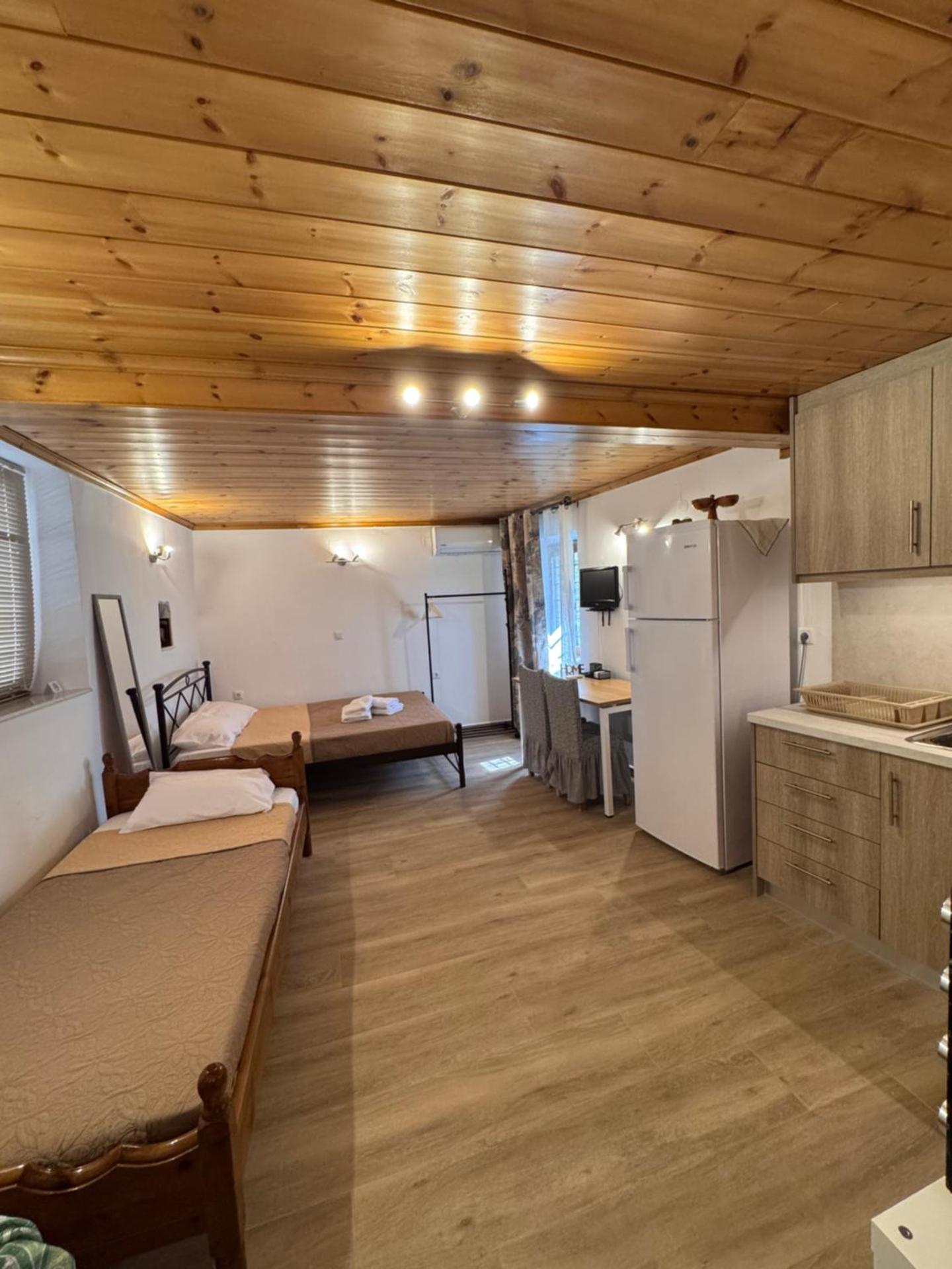 Tsakoniki filoxenia!