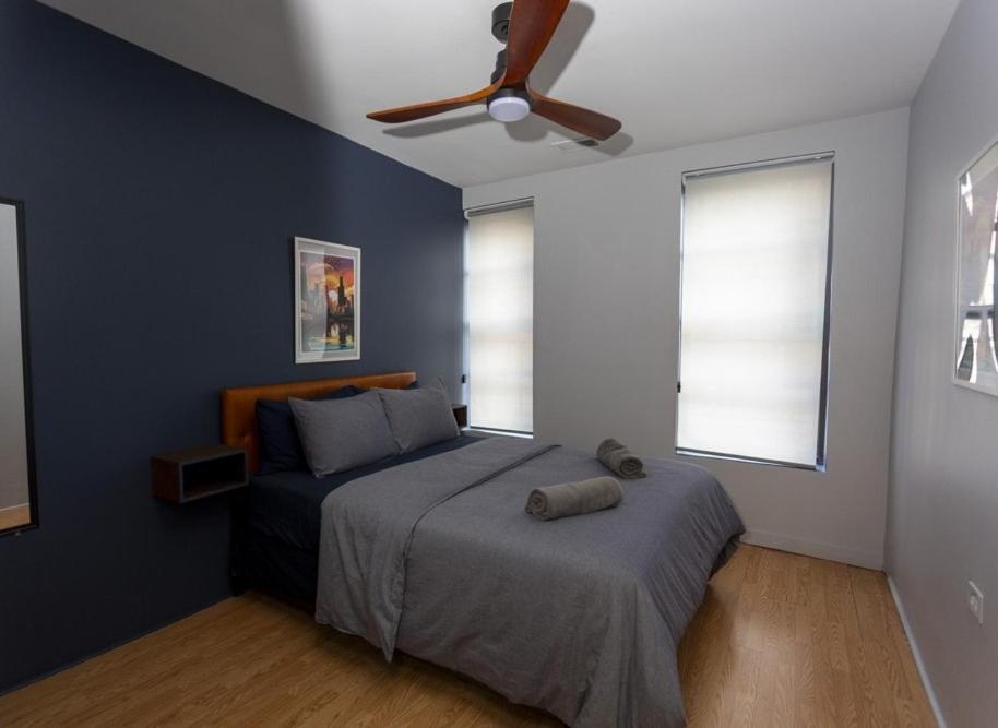 Chicago Parthenon Hostel