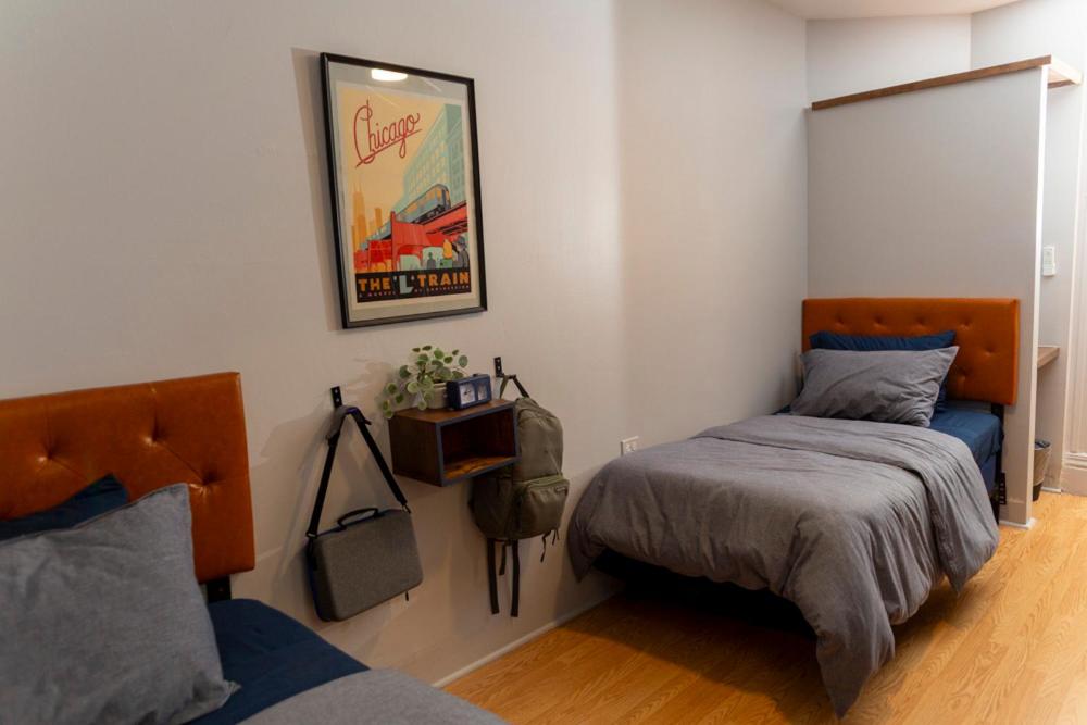 Chicago Parthenon Hostel