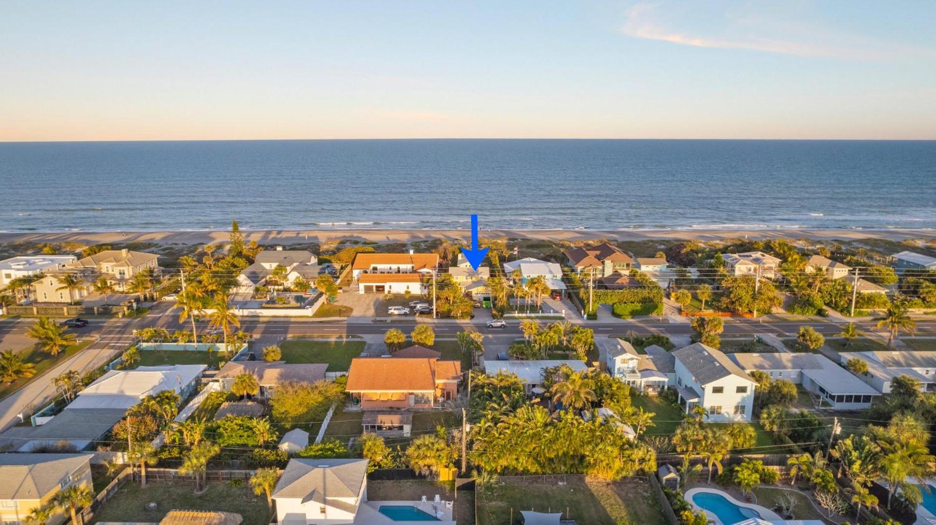 Luxury Oceanfront Vacation Home in Cocoa Beach 5 Bedrooms, Game Room & Direct Beach Access