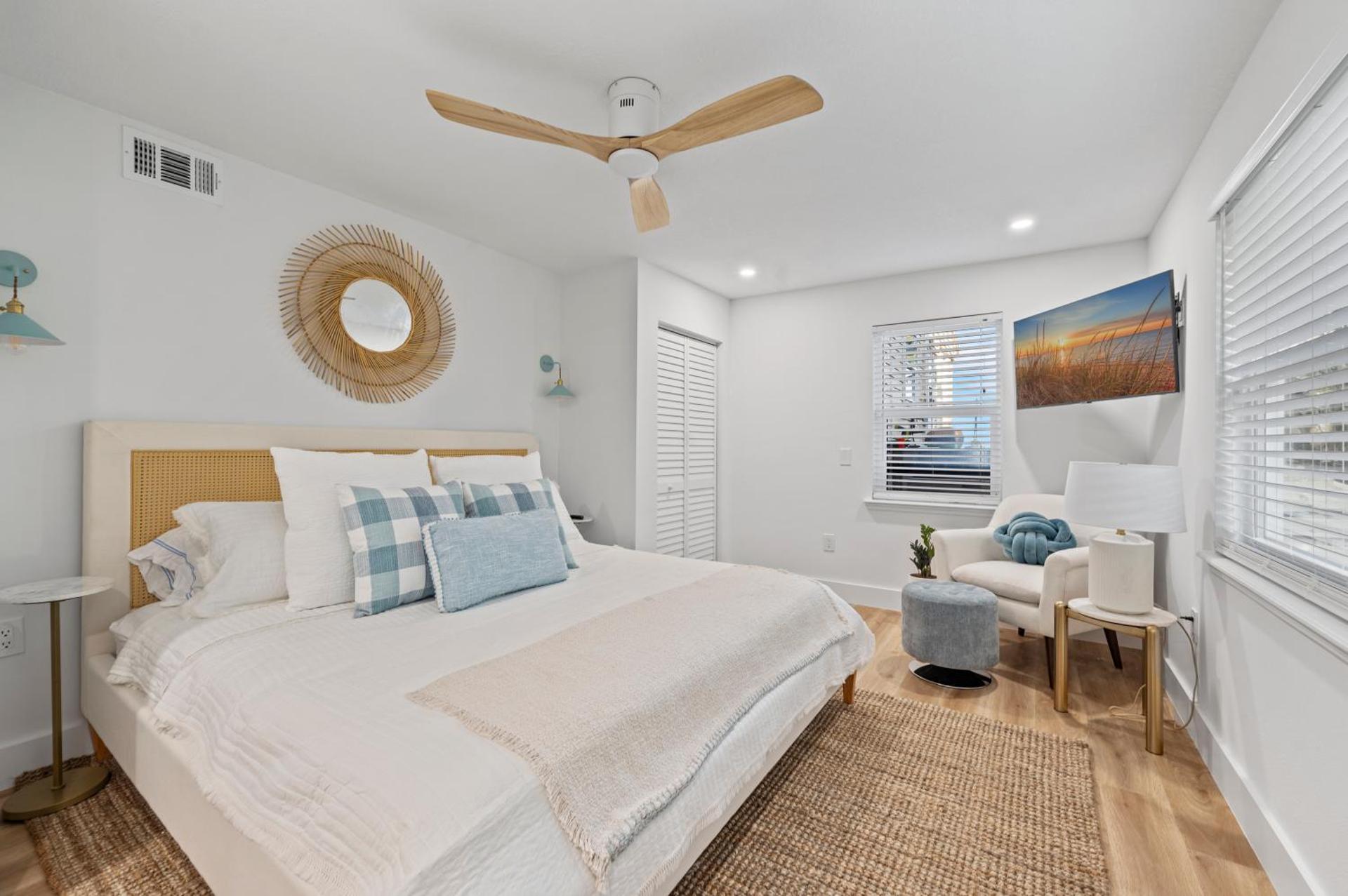 Luxury Oceanfront Vacation Home in Cocoa Beach 5 Bedrooms, Game Room & Direct Beach Access