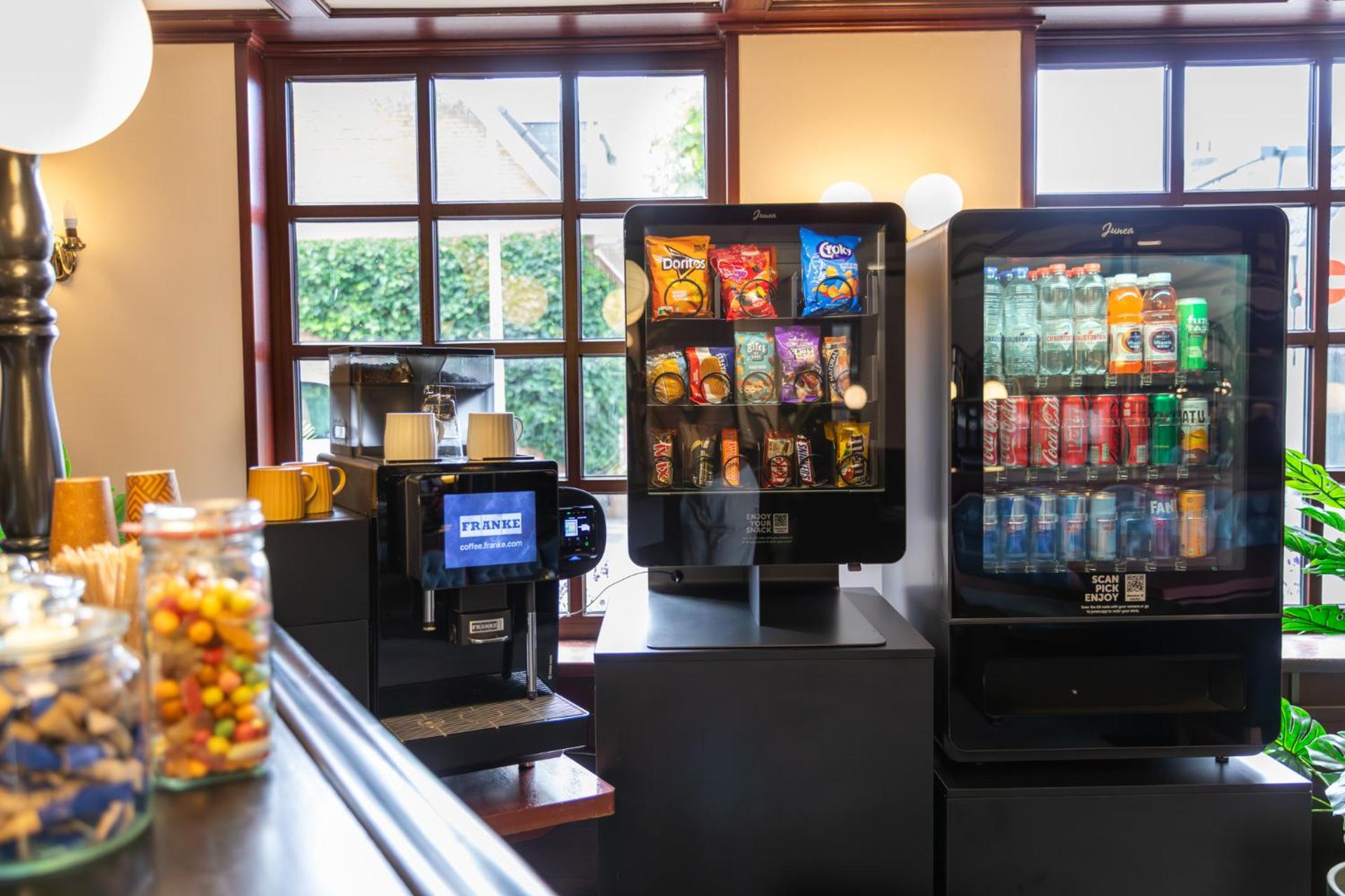 Coffee/tea facilities