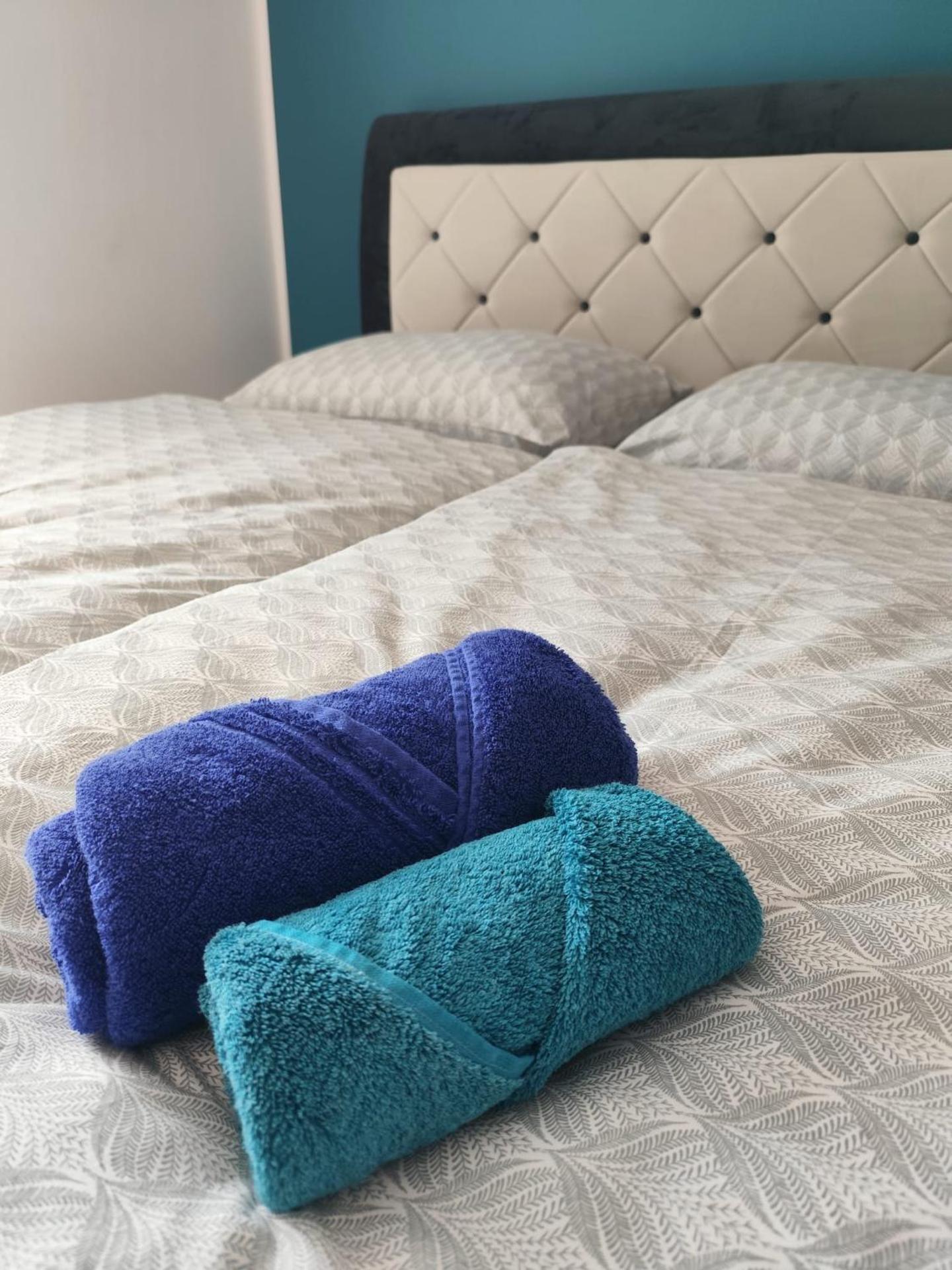 Bella Vista - 85 m2 Ferienwohnung mit überdachtem Parkplatz und Außenstellplatz - Bergblick