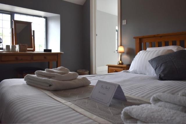 Ru's Inn at the Horse and Groom