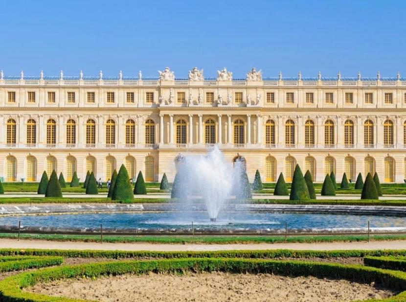 Cozy appartement moderne proche Paris & Aéroport d'Orly au pied du metro 14