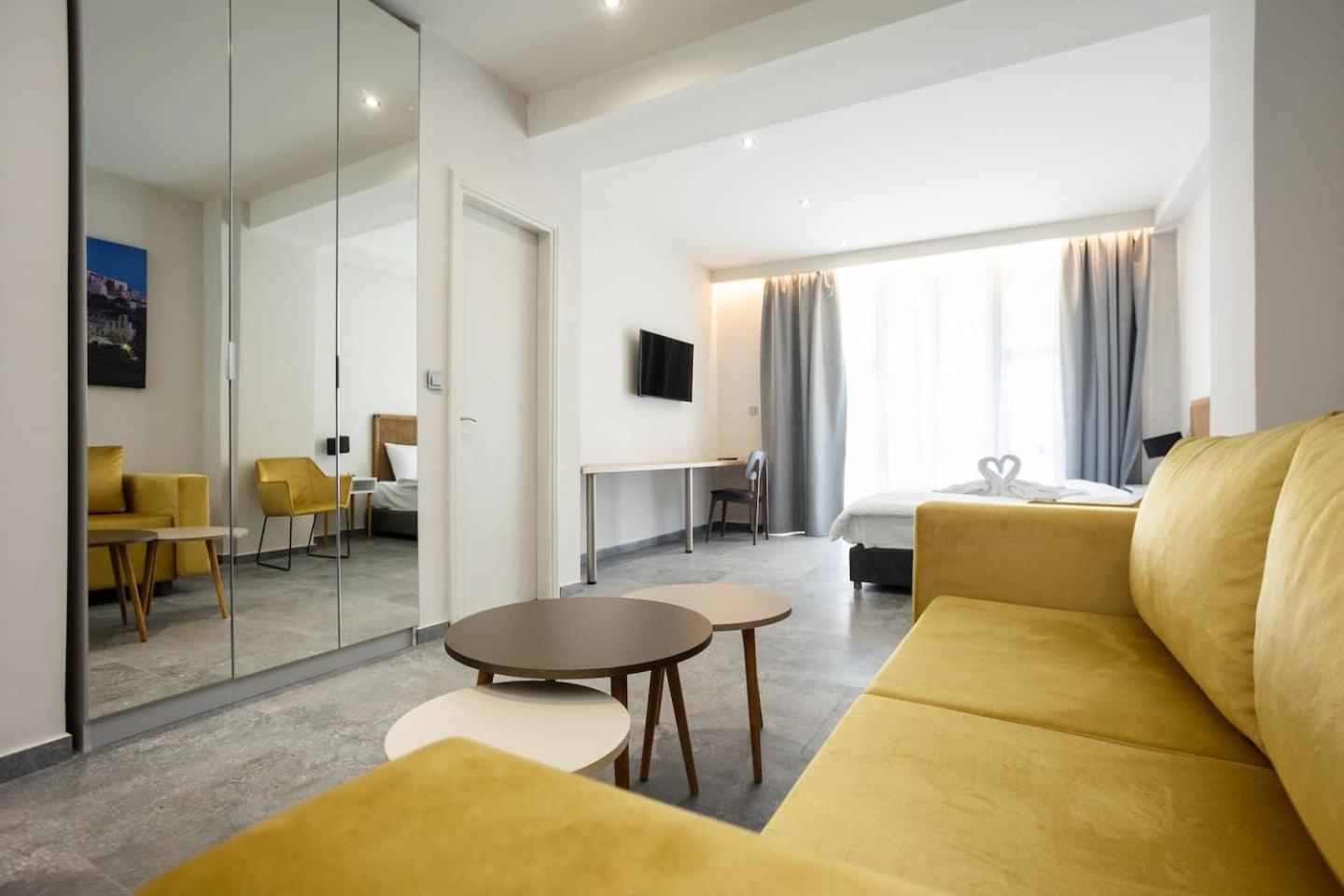 Aristotelous Downtown Suites