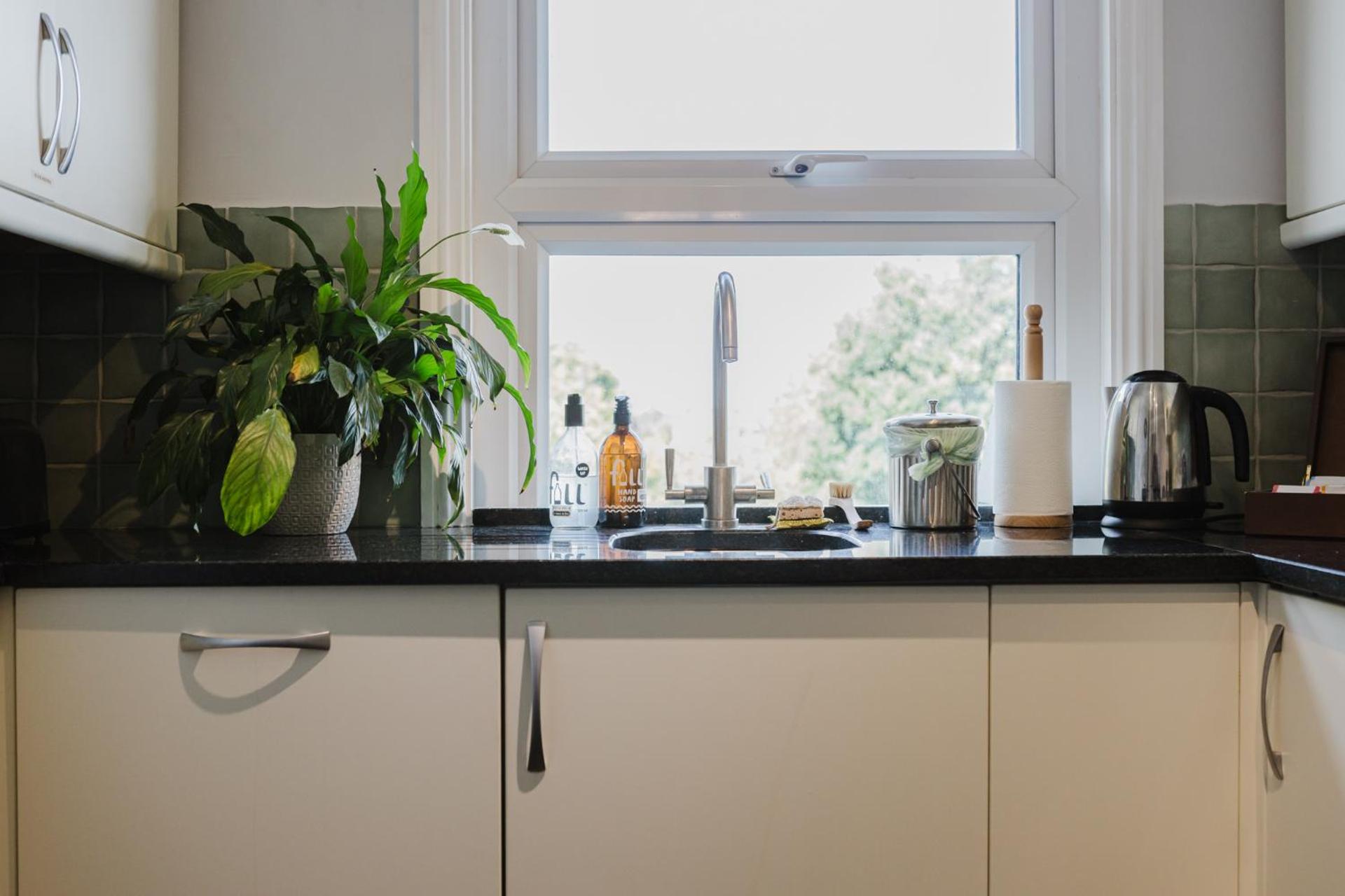 Grace's Guesthouse Room 3