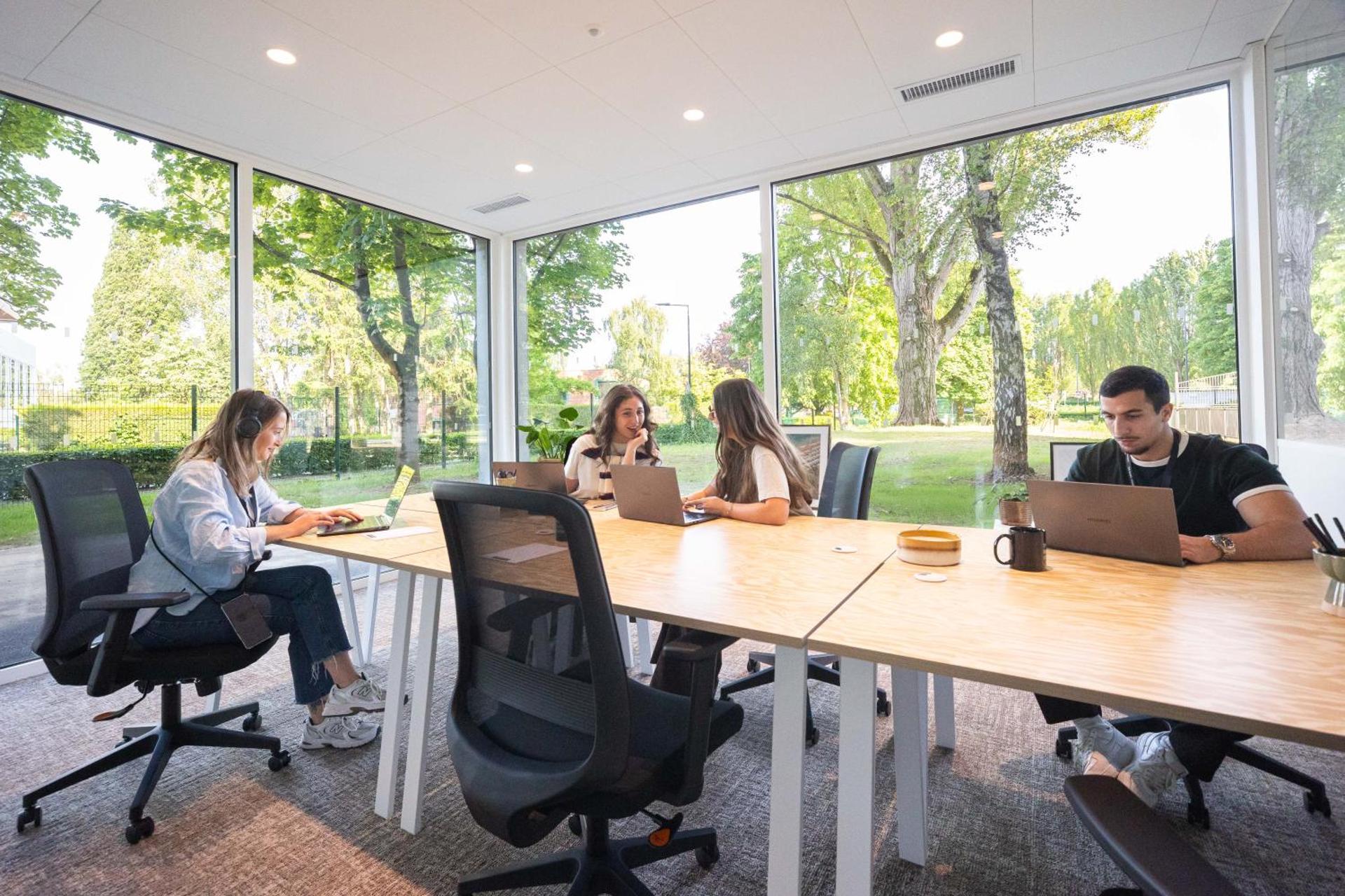 Meeting/conference room