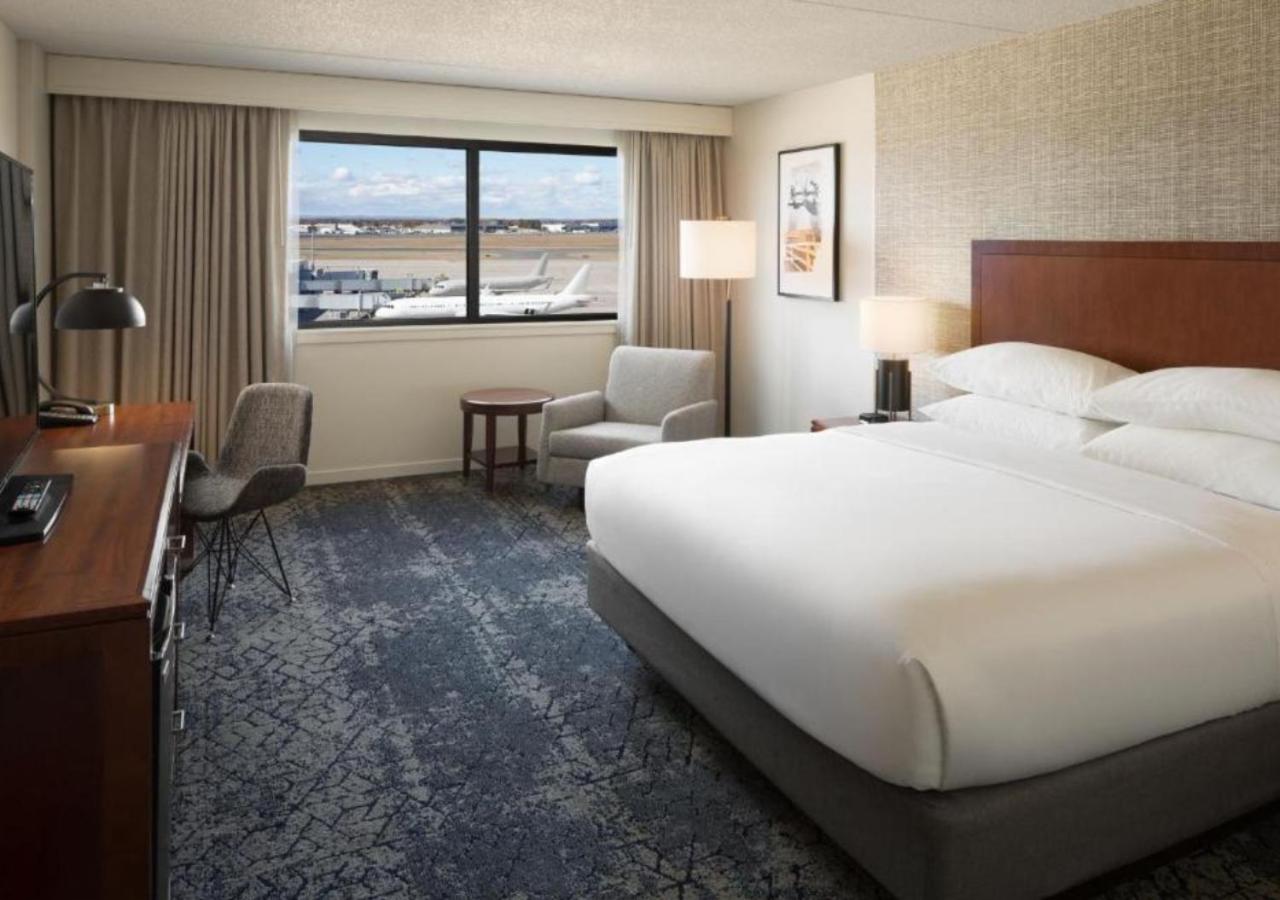 Sheraton Hartford Hotel at Bradley Airport