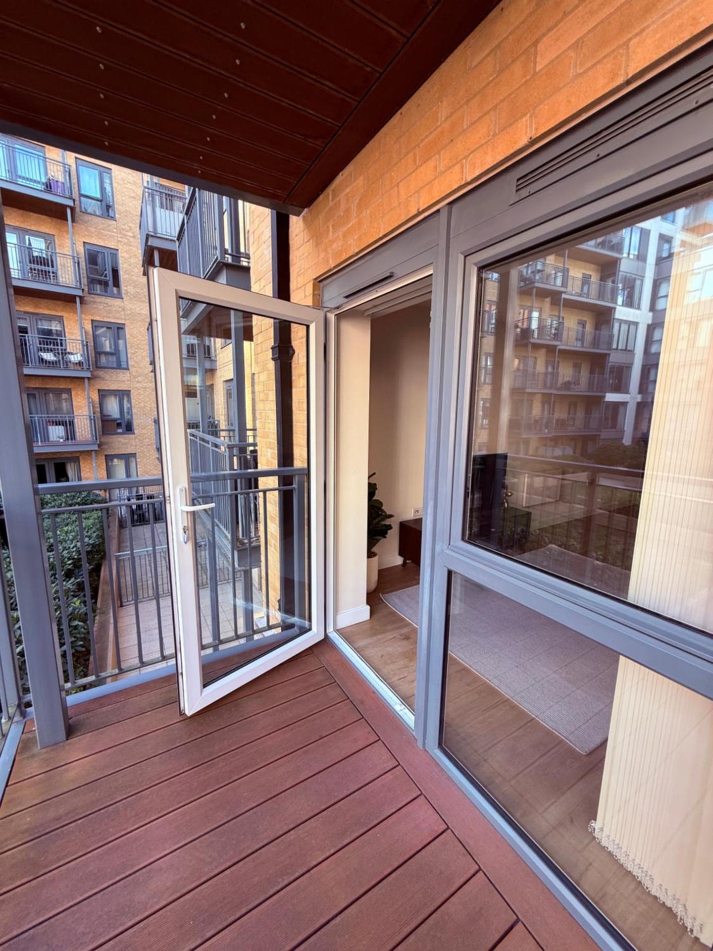 New London 2-Bedroom 2-Bath Apartment- Contractors and Long Stays Dis-Count