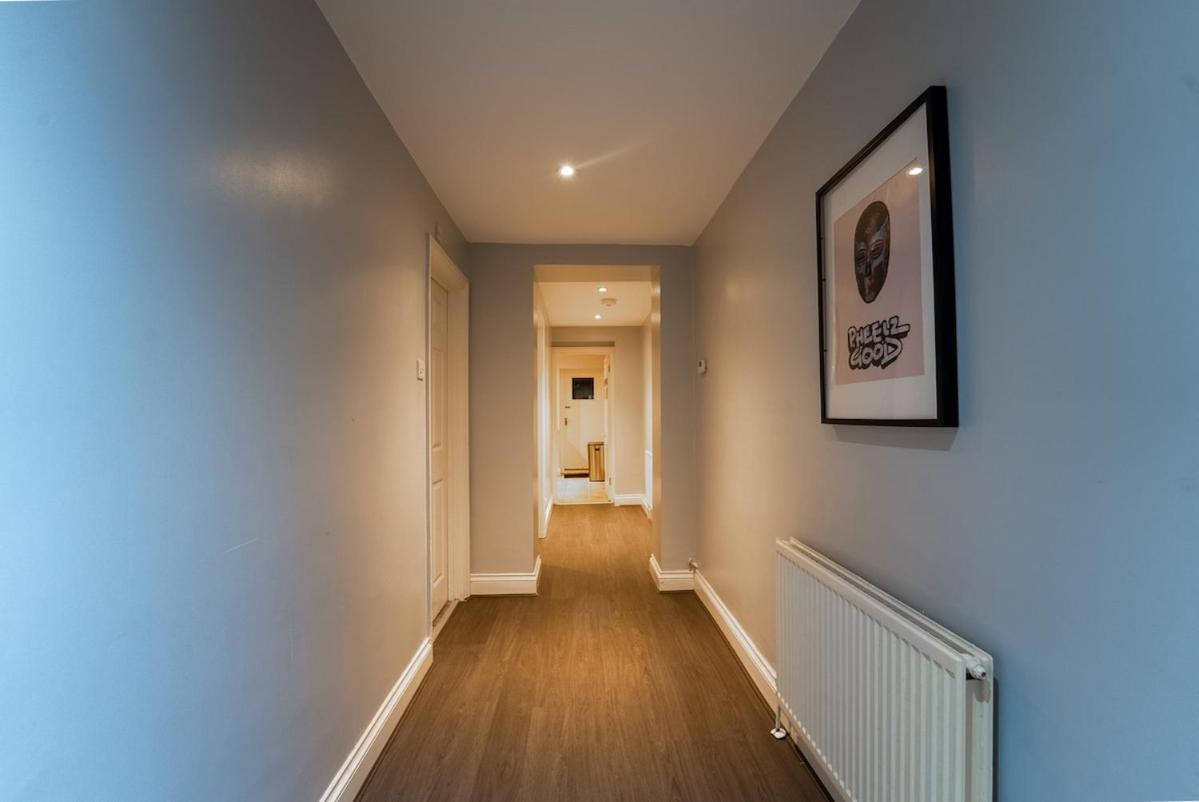 2 Bedroom entire Flat New Cross london