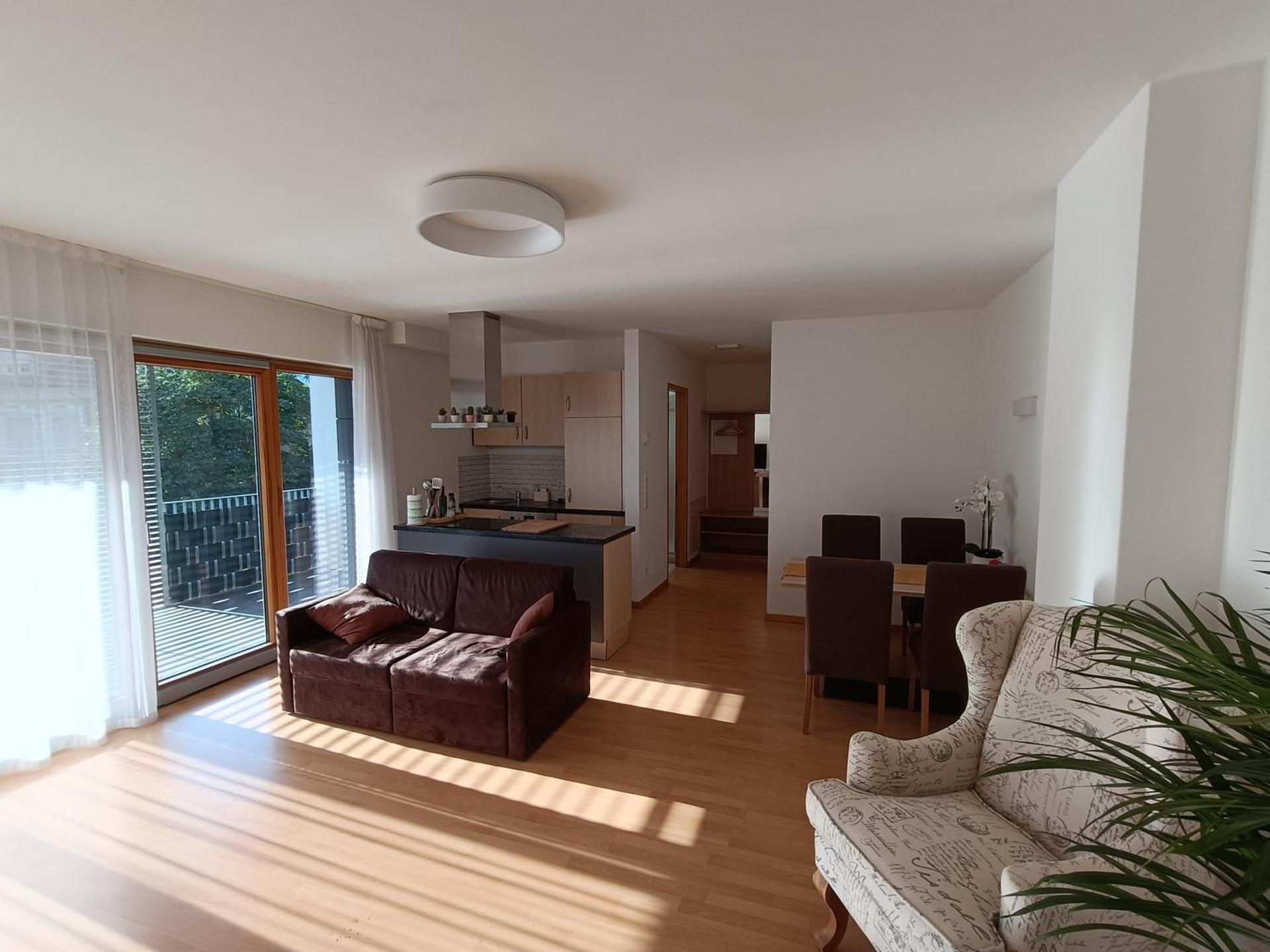 Villa Ehrenburg - Private Apartments