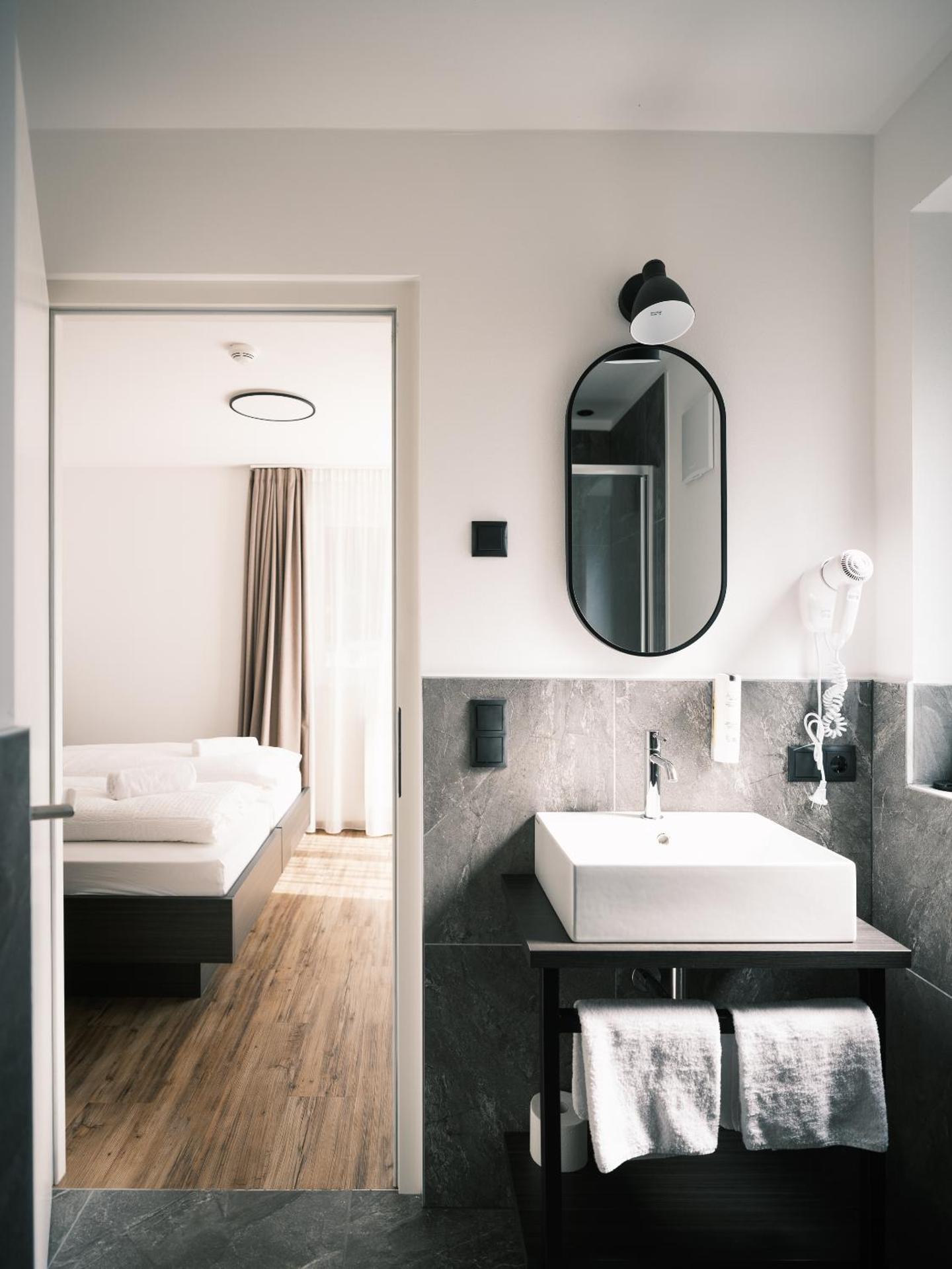 Double or Twin Room with Bathroom