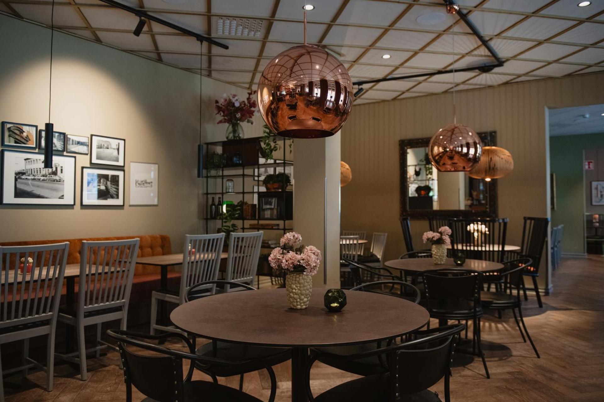 Restaurant/places to eat