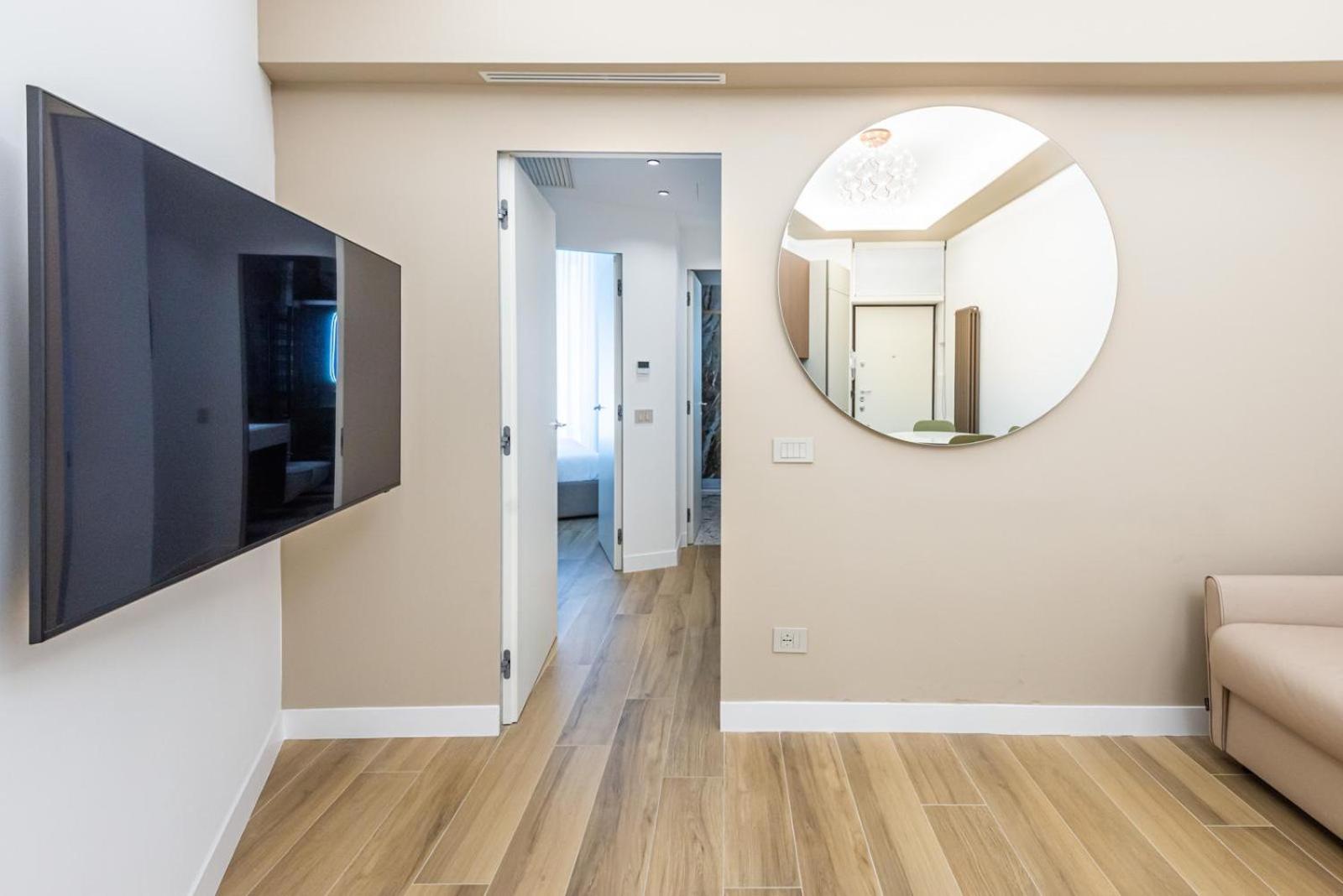 Michelangelo Moscova Golden House